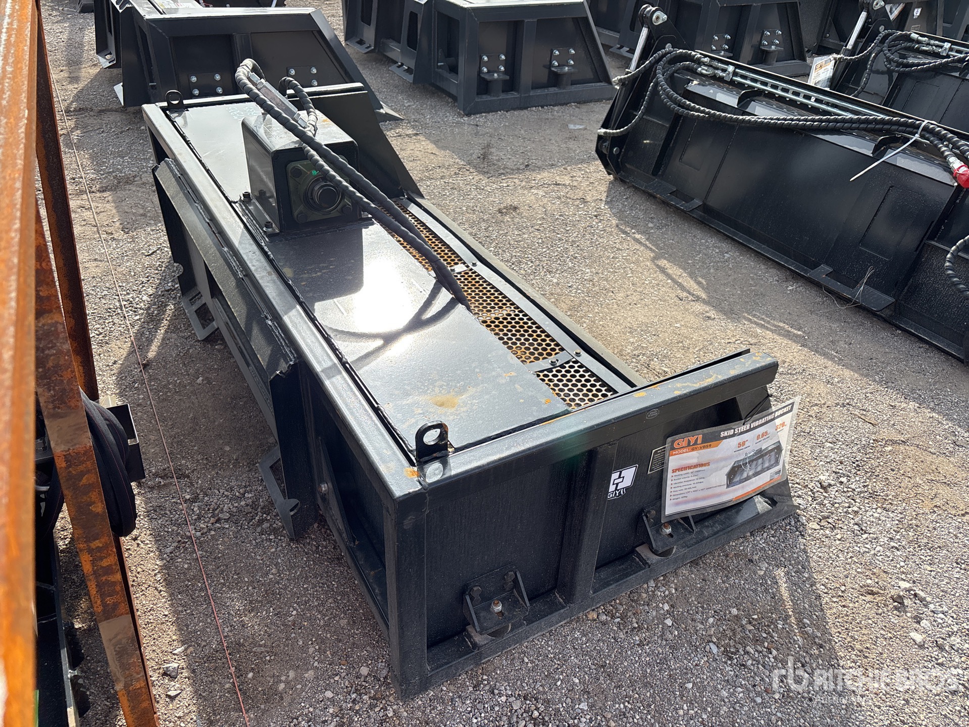 General Appearance with Foto, angolo anteriore sinistro