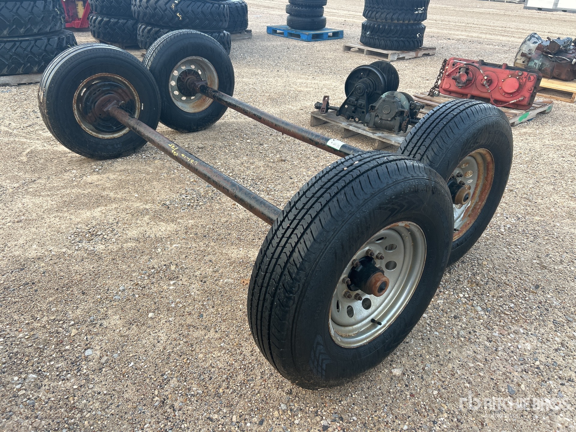 General Appearance with Picture, Right Rear Corner