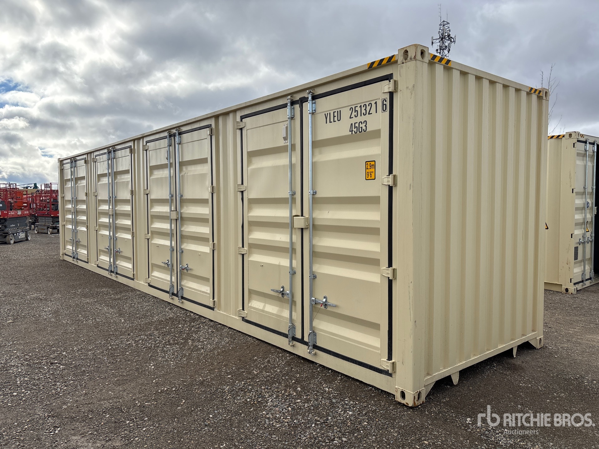 General Appearance with Picture, Right Rear Corner