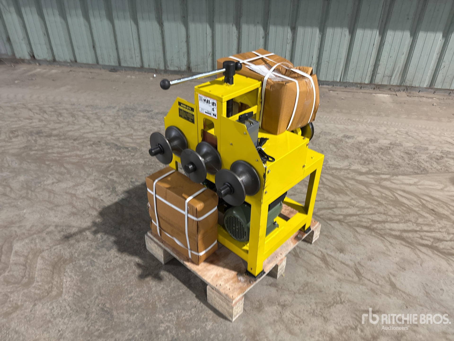 General Appearance with Picture, Left Front Corner