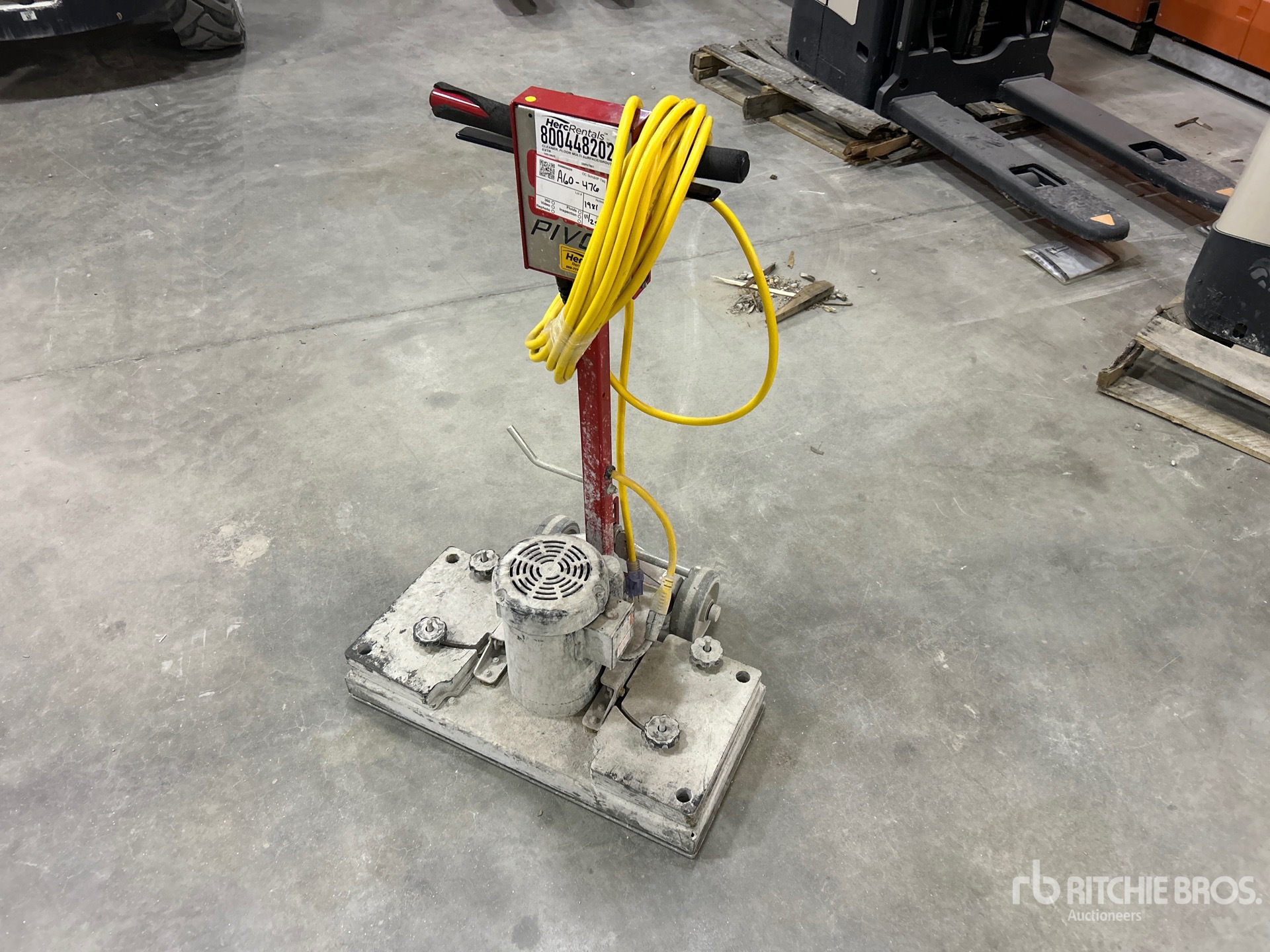 General Appearance with Image, coin avant gauche