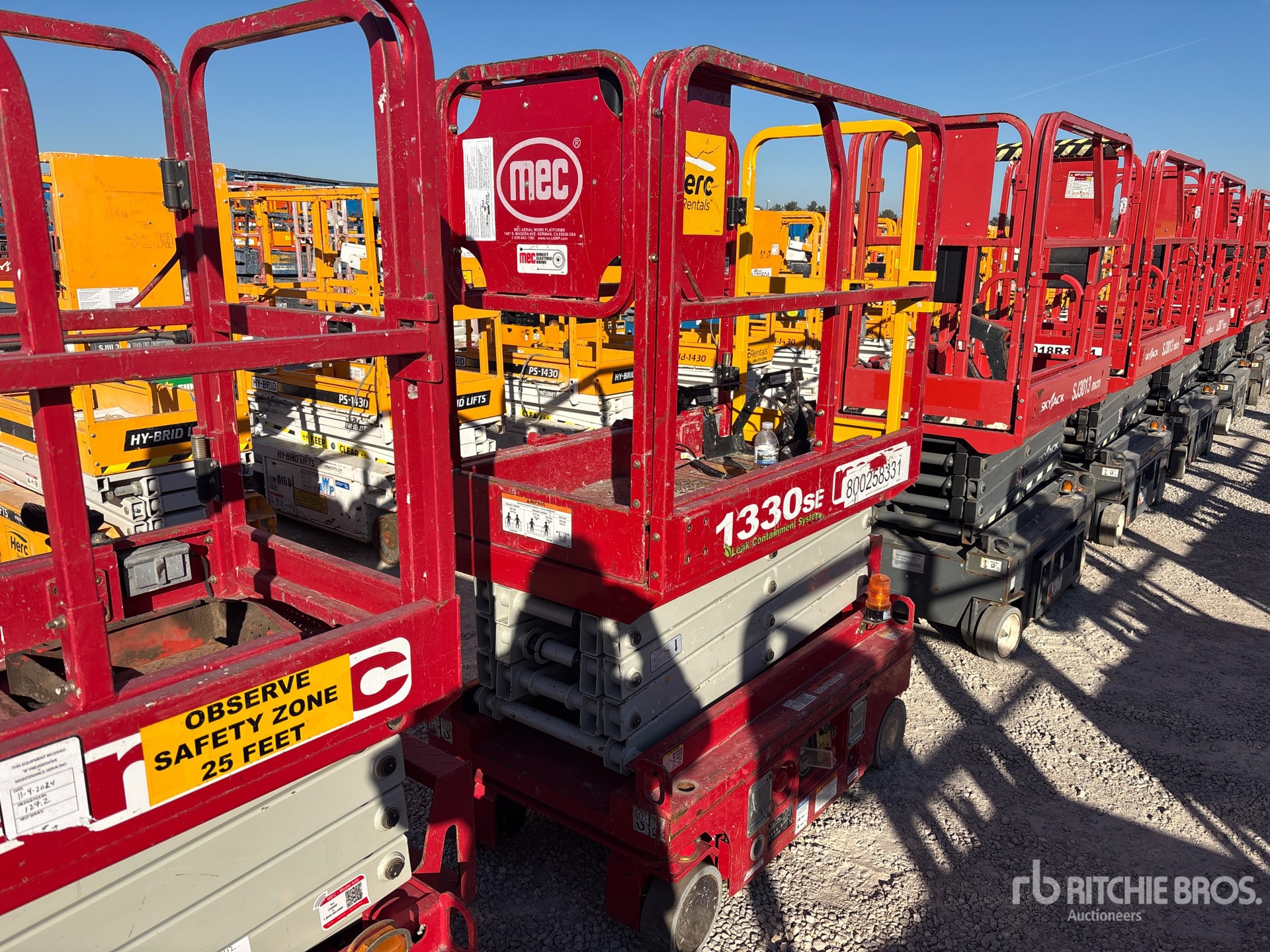 General Appearance with Foto, angolo anteriore sinistro