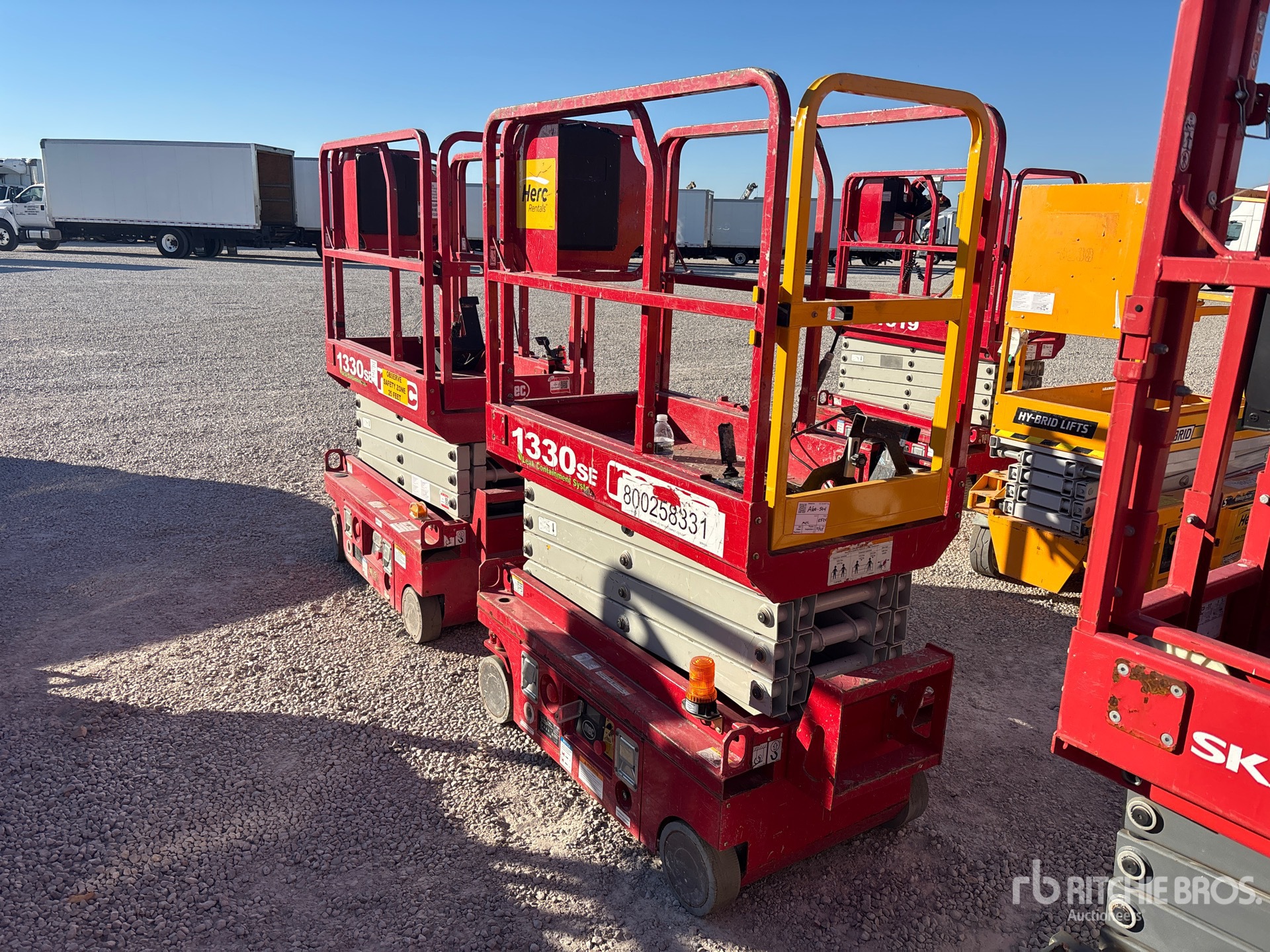 General Appearance with Foto, angolo posteriore sinistro