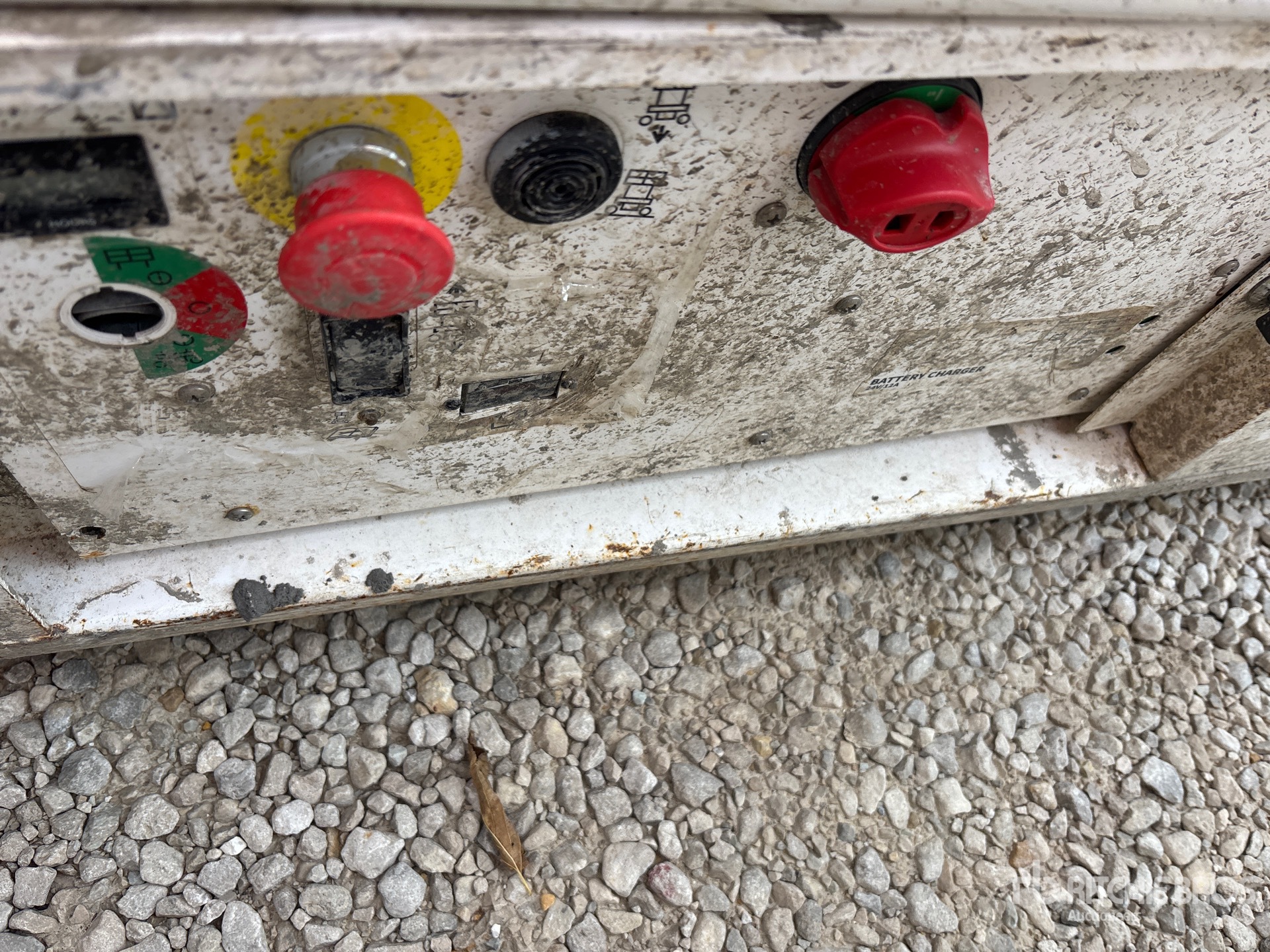 Basic Lower Control Station with 