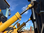 Hydraulics with 