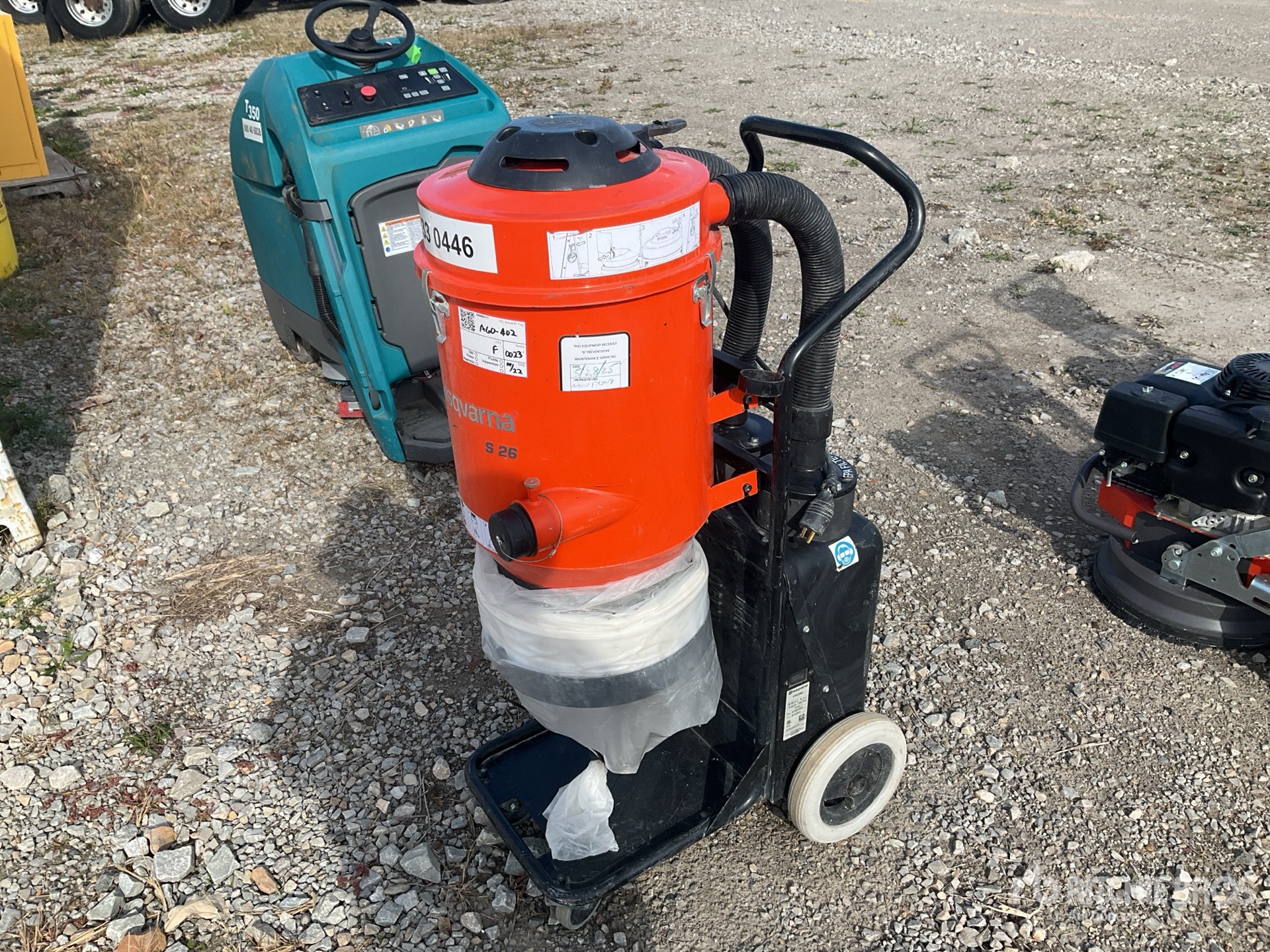 General Appearance with Image, coin avant gauche