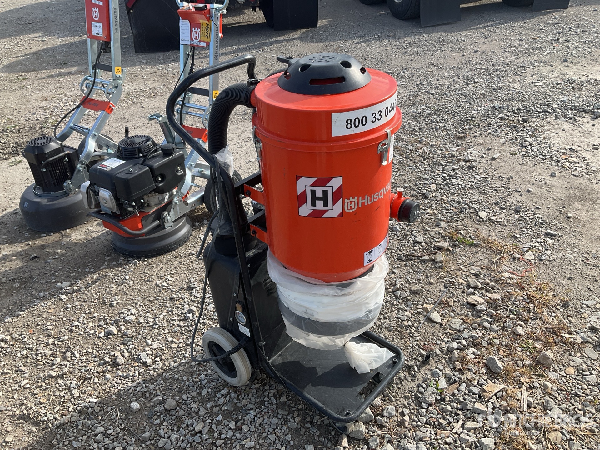 General Appearance with Image, coin avant droit