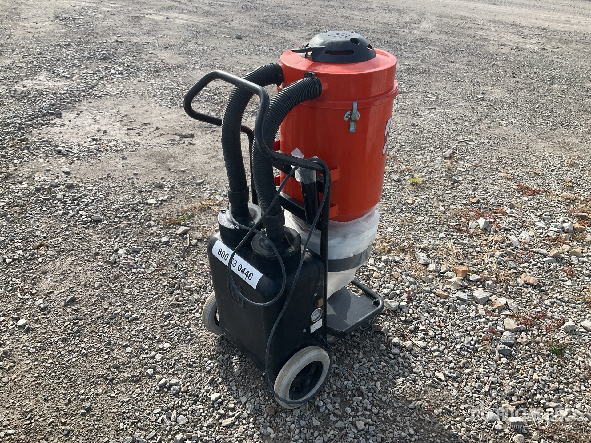 General Appearance with Image, coin arrière droit