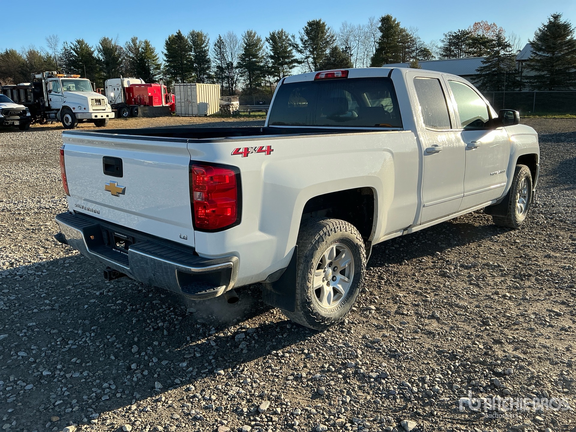 General Appearance with Foto, angolo anteriore sinistro