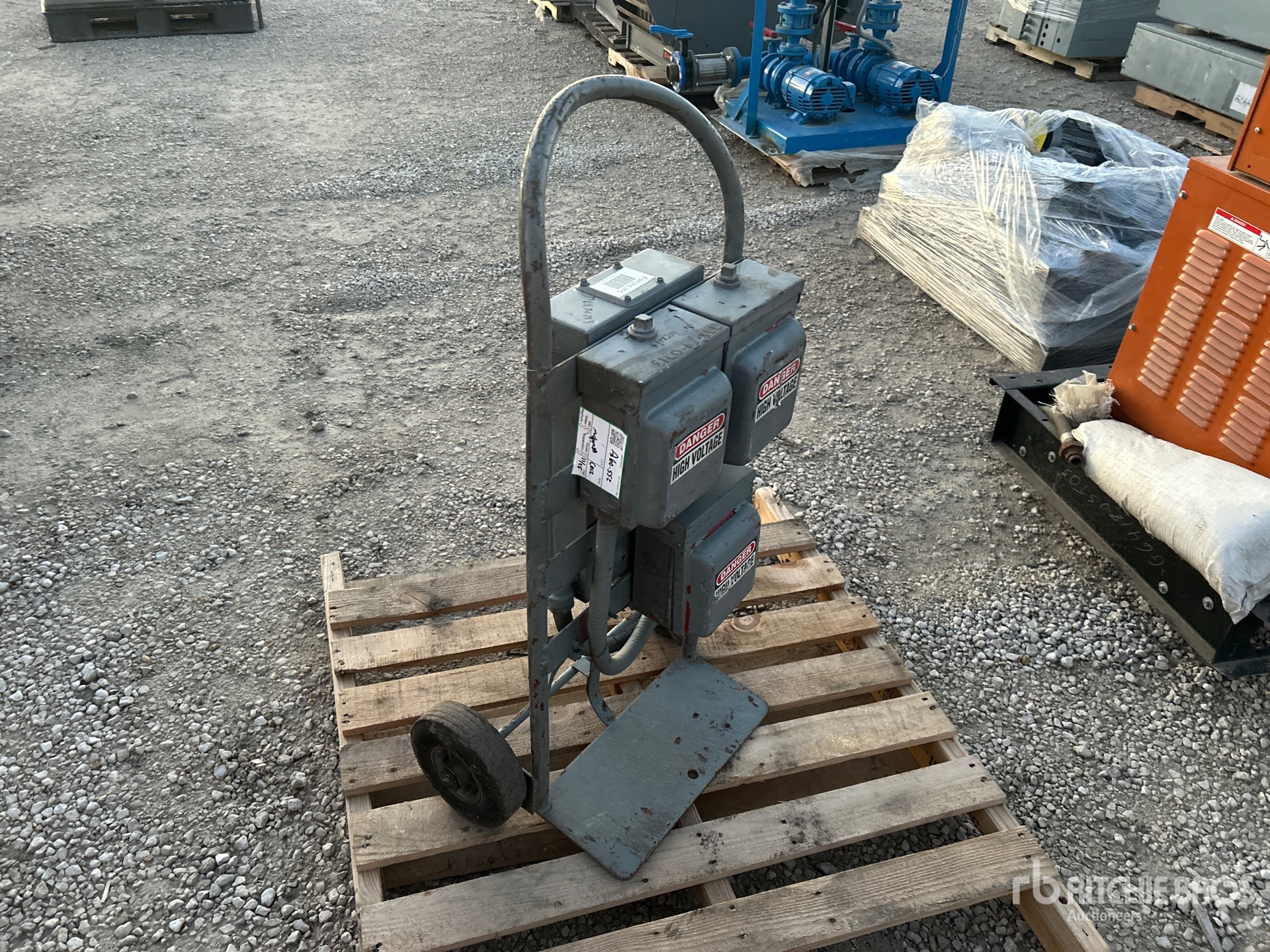 General Appearance with Picture, Right Front Corner