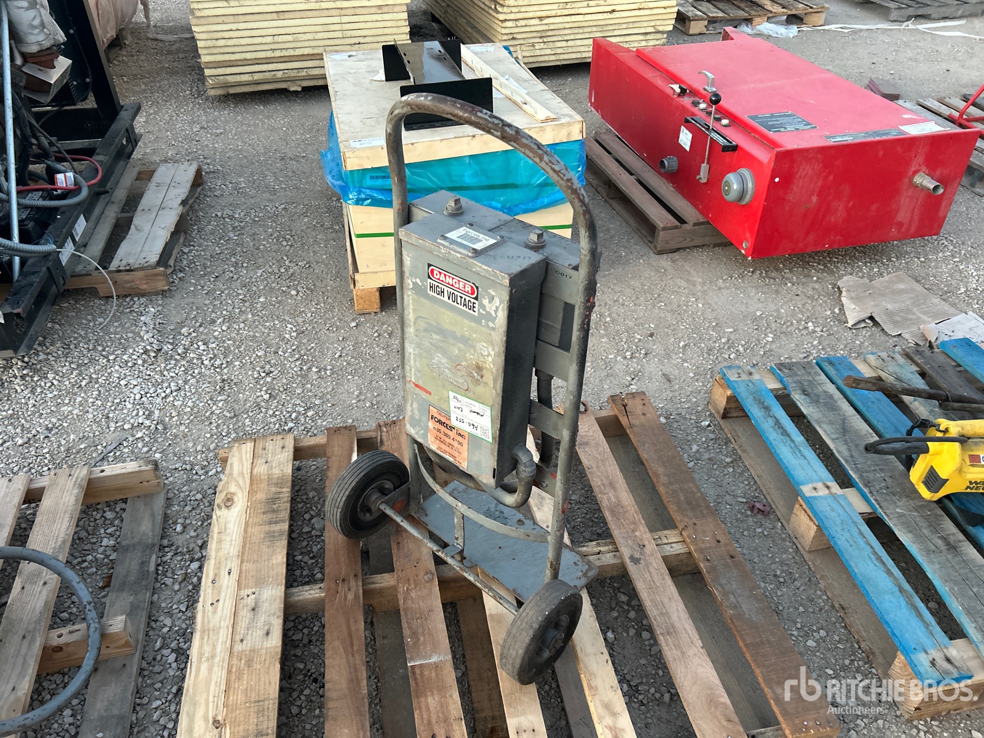 General Appearance with Picture, Left Front Corner