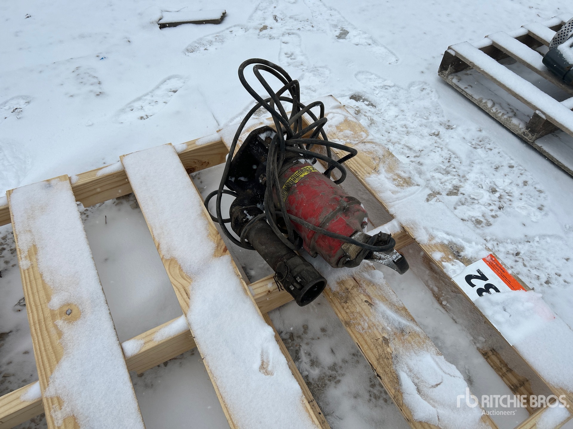 Aspect général with Image, coin avant droit