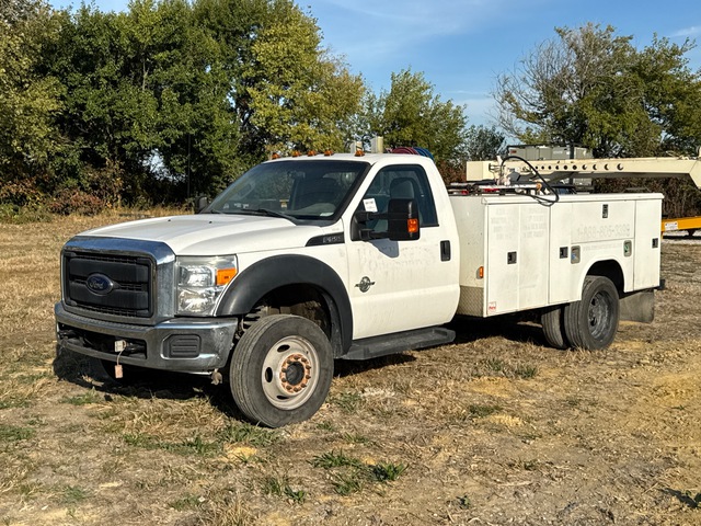 2016 Ford F-550 4x4 Service Truck