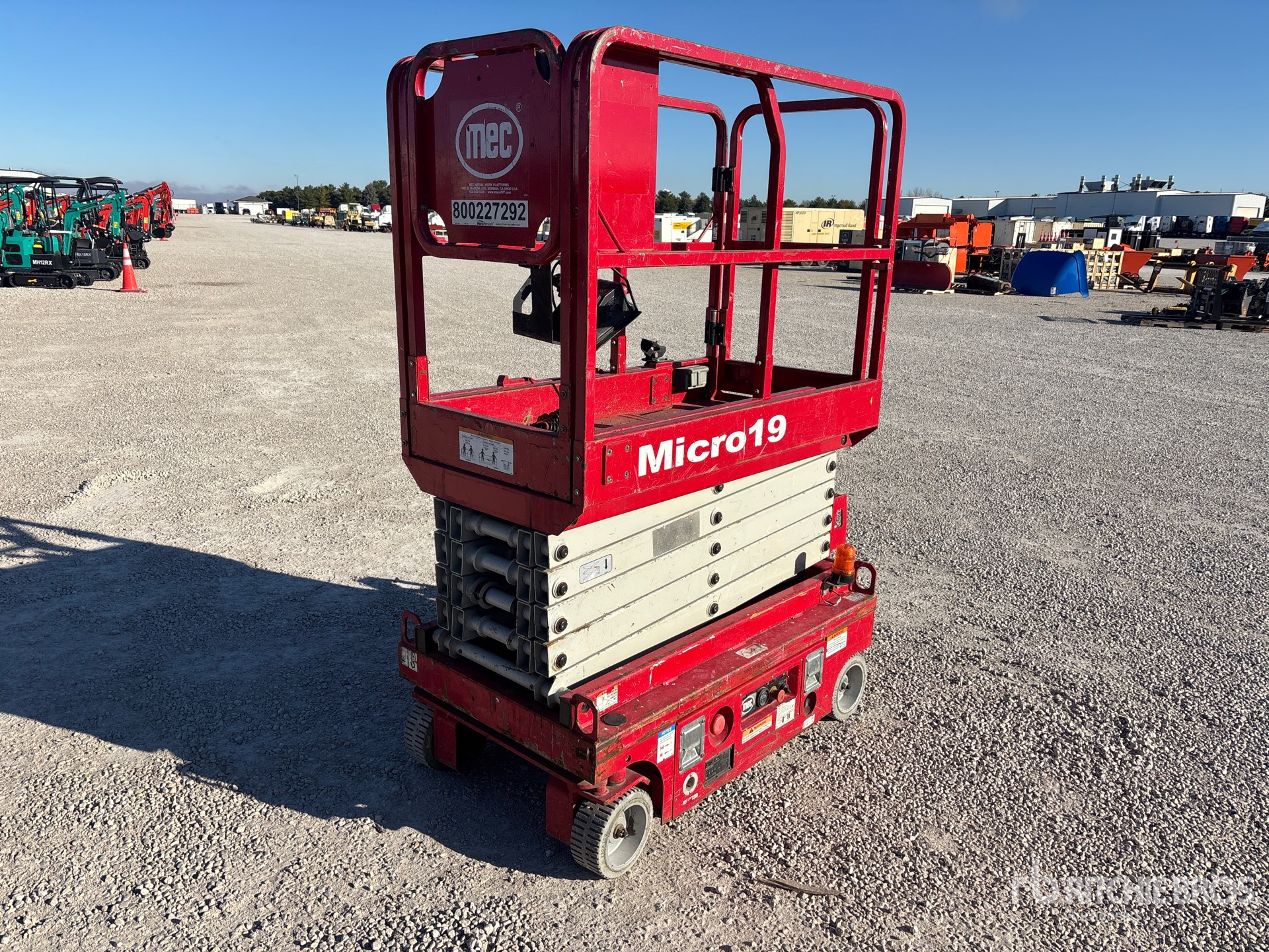 General Appearance with Picture, Right Rear Corner