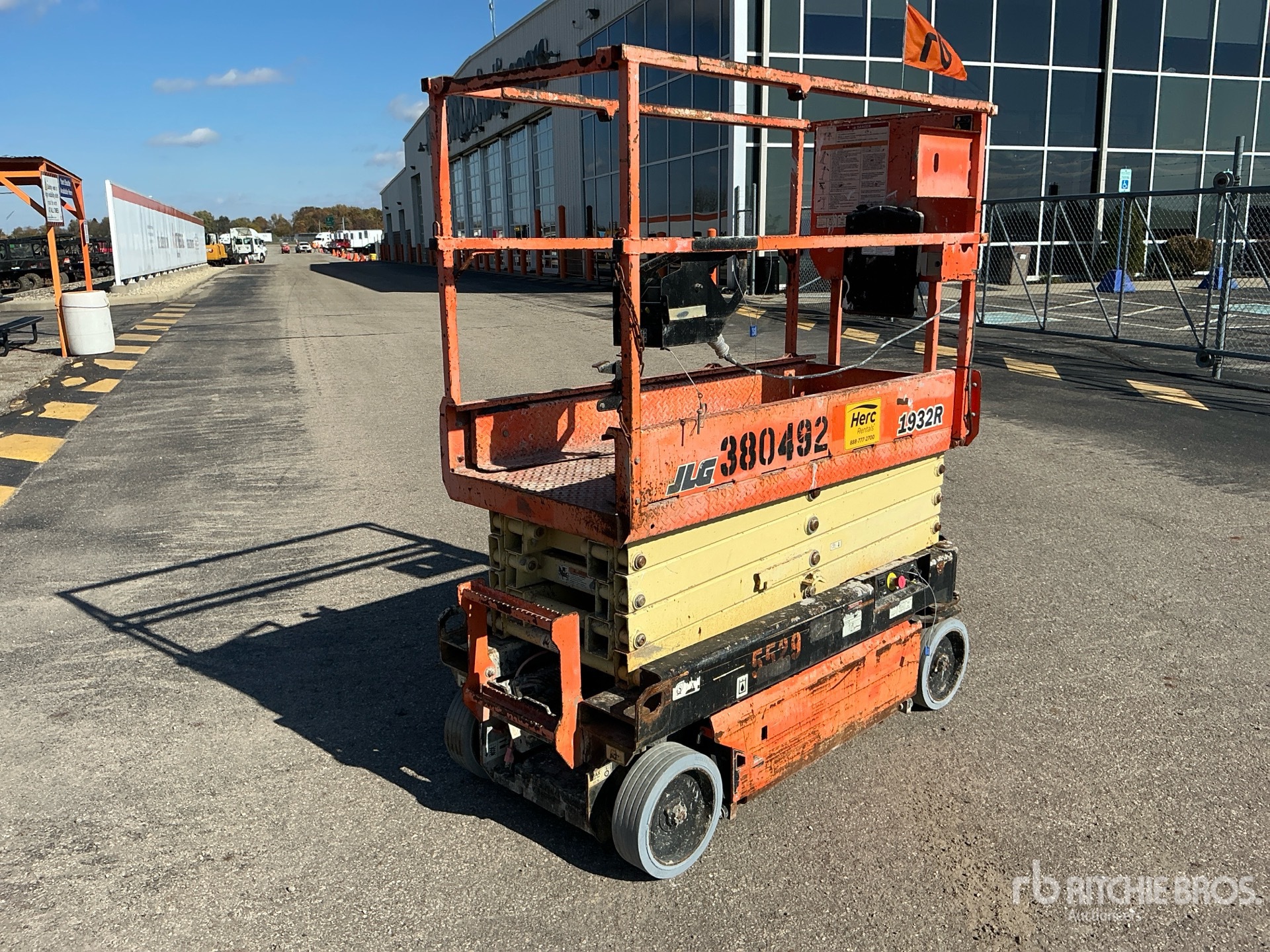 General Appearance with Imagen: esquina trasera derecha