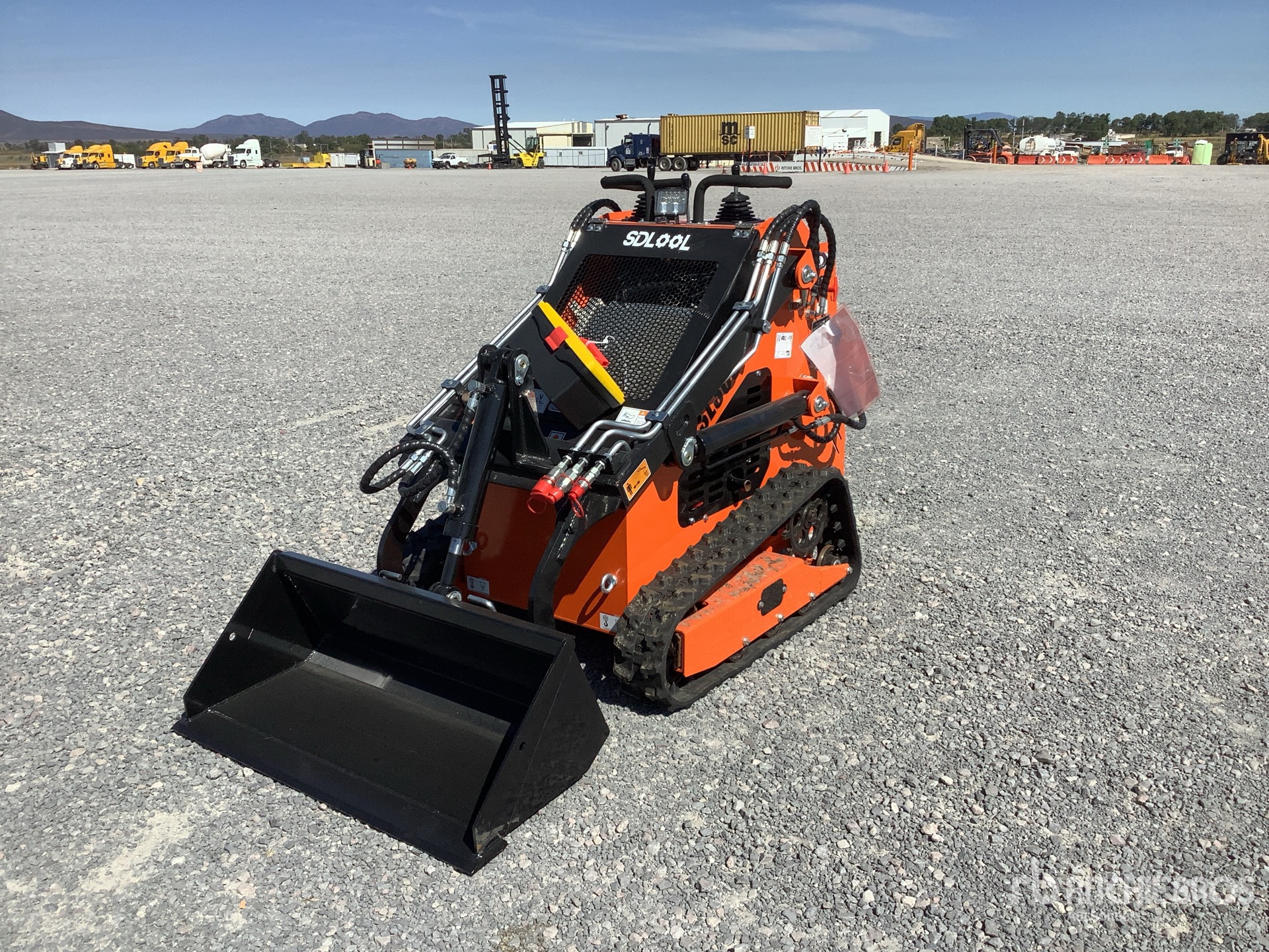 General Appearance with Featured Photo