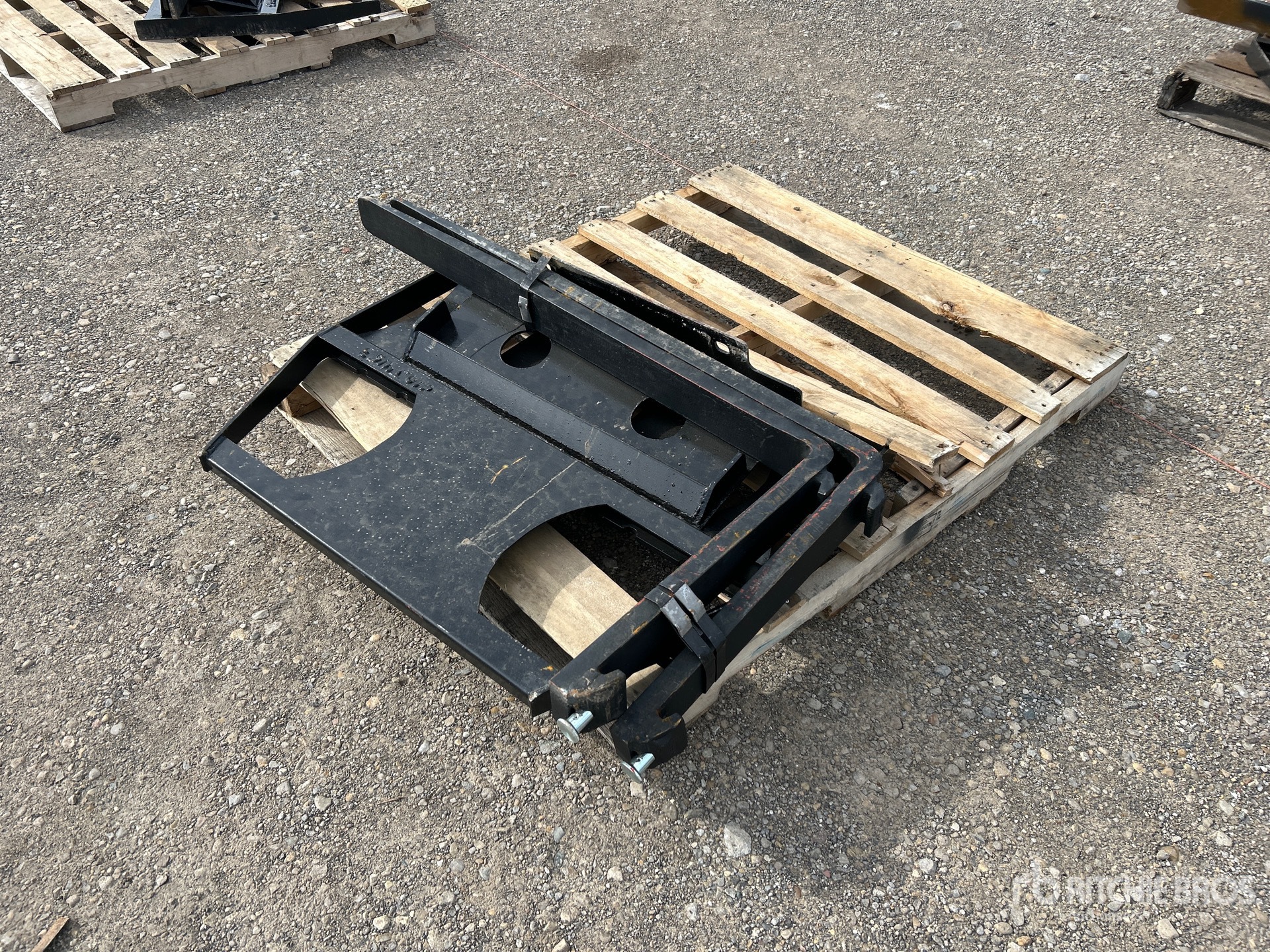 General Appearance with Bild, Ecke hinten links