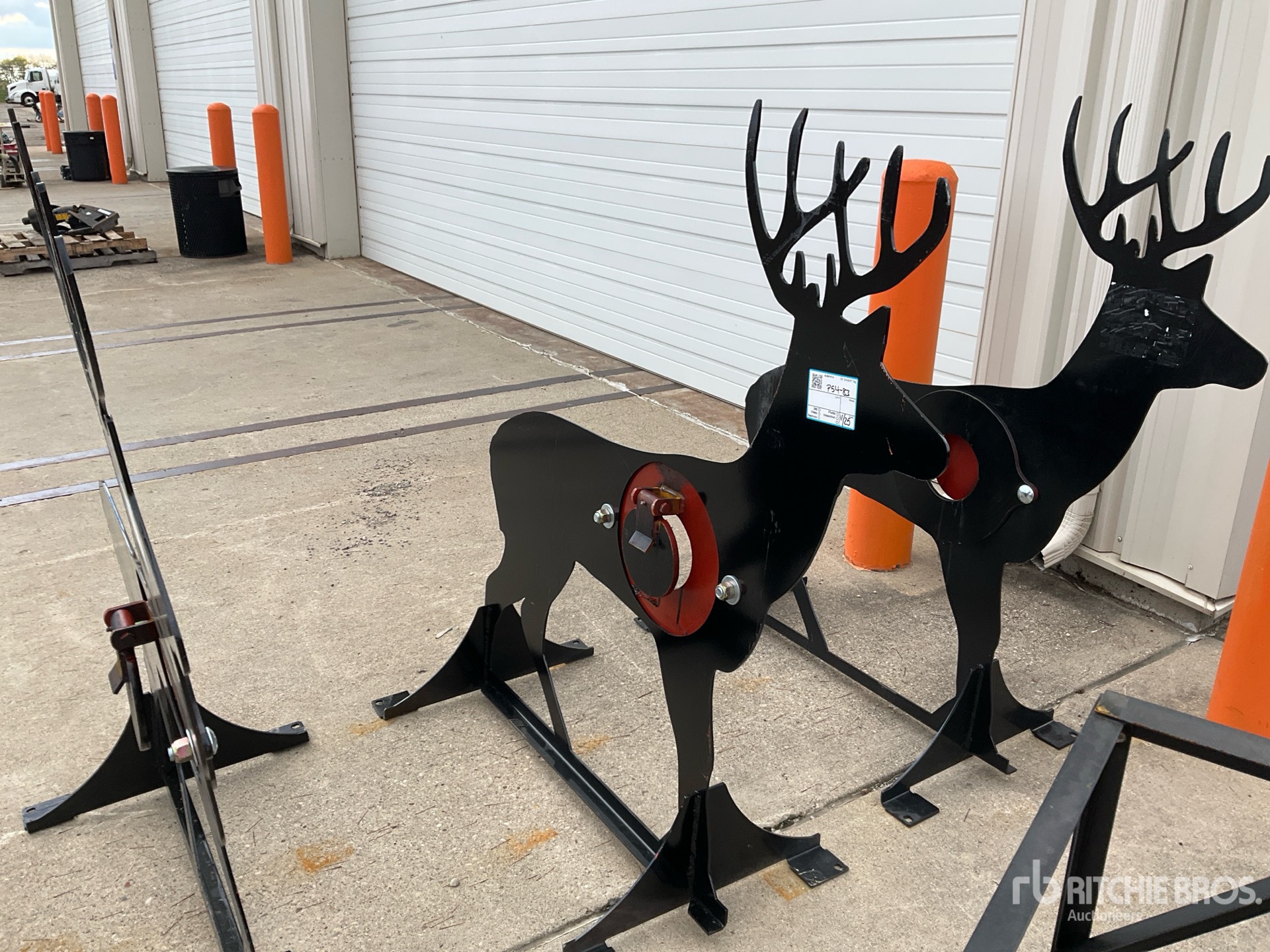 General Appearance with Featured Photo