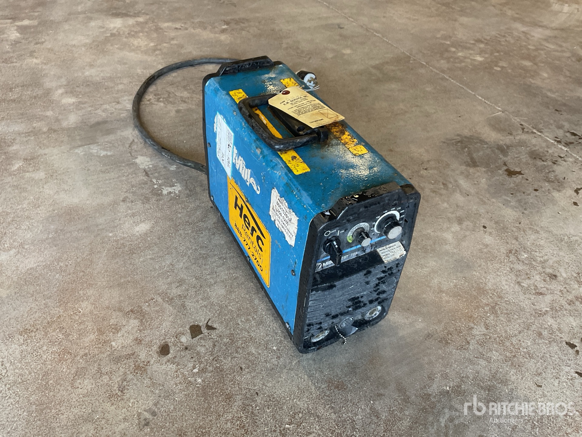 General Appearance with Picture, Left Front Corner