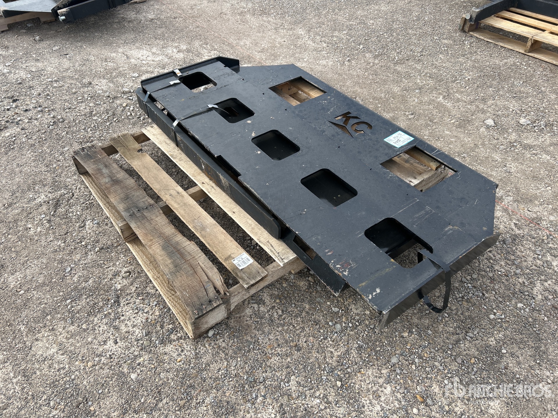 General Appearance with Bild, Ecke hinten links