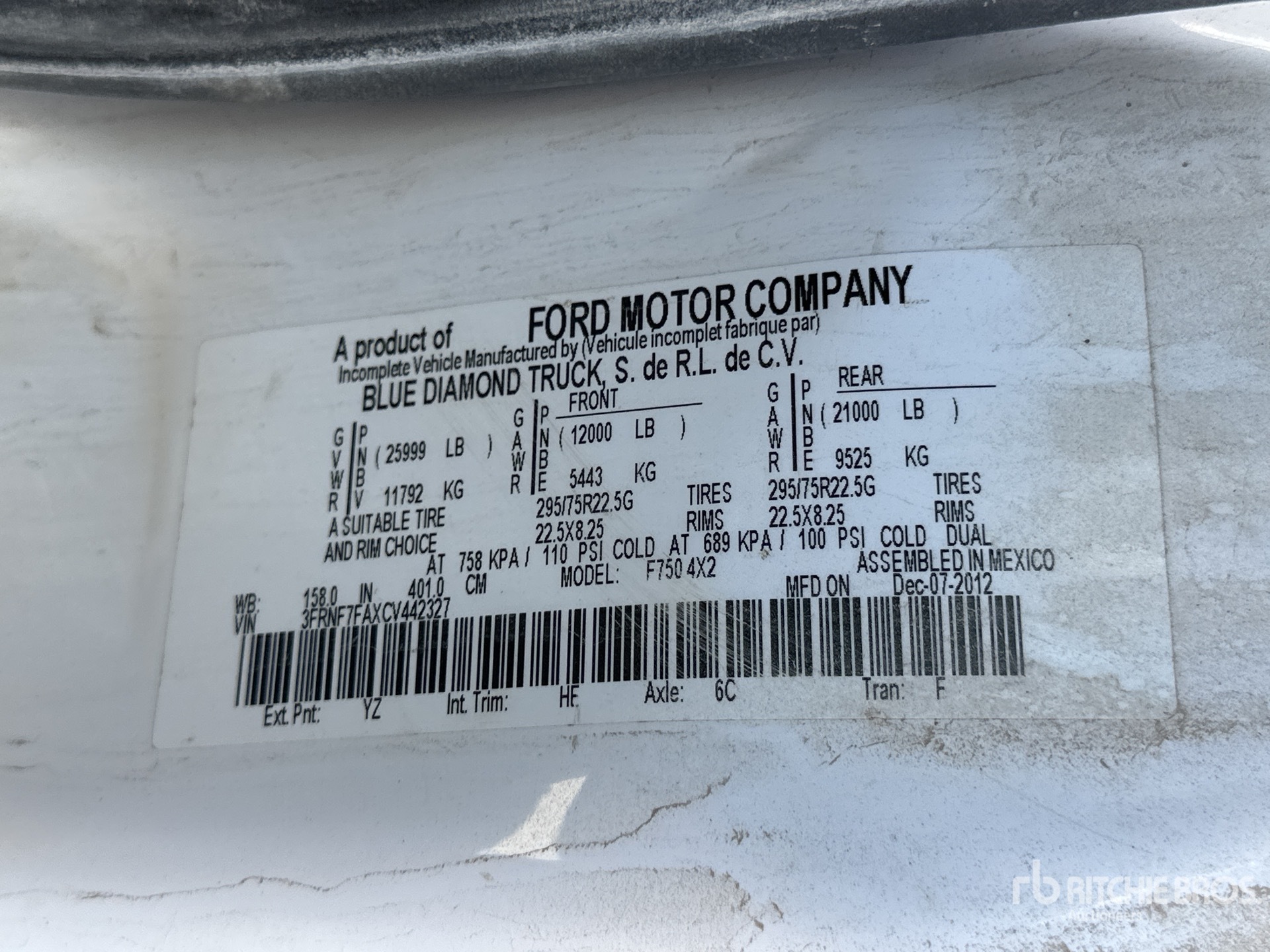 General Appearance with Serial Number / VIN