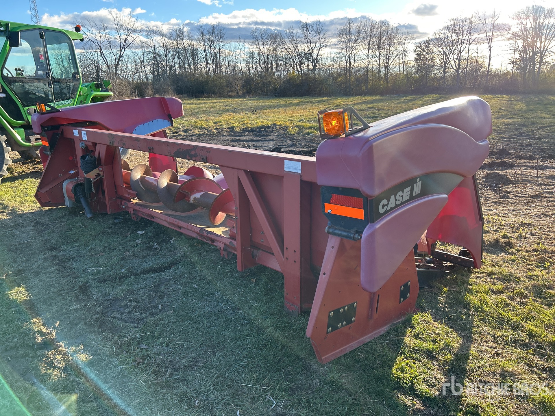 General Appearance with Foto, angolo anteriore sinistro