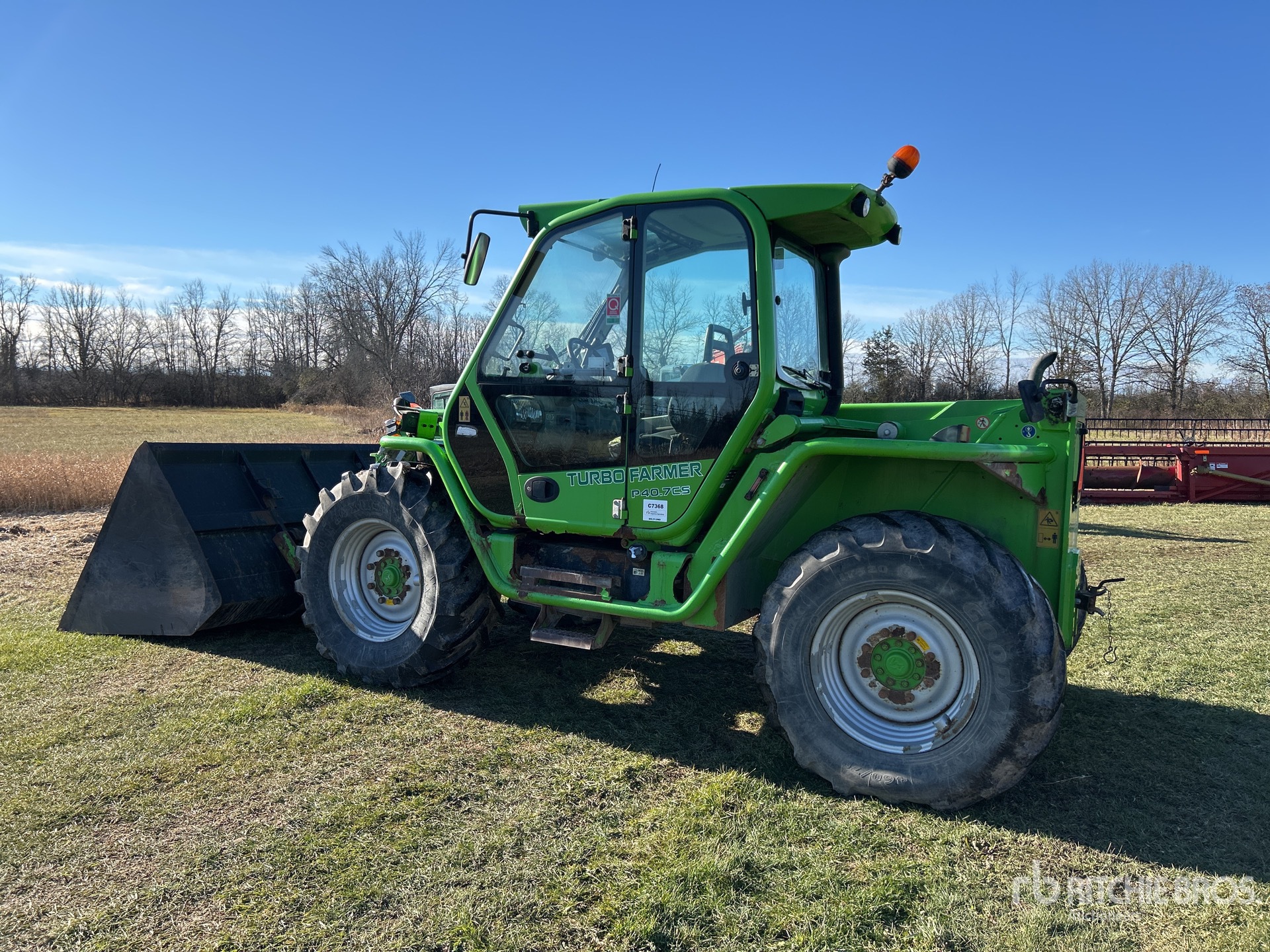 General Appearance with Bild, Ecke hinten links