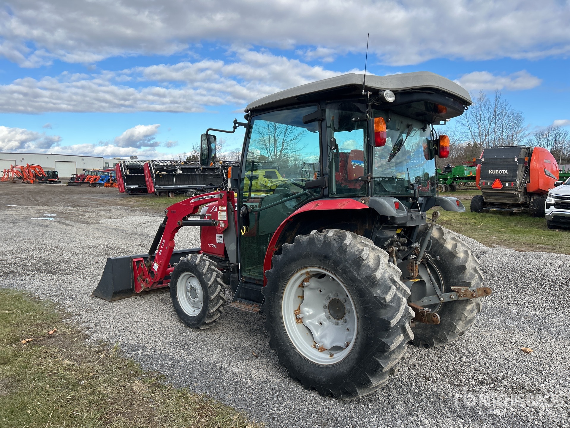 General Appearance with Picture, Left Rear Corner