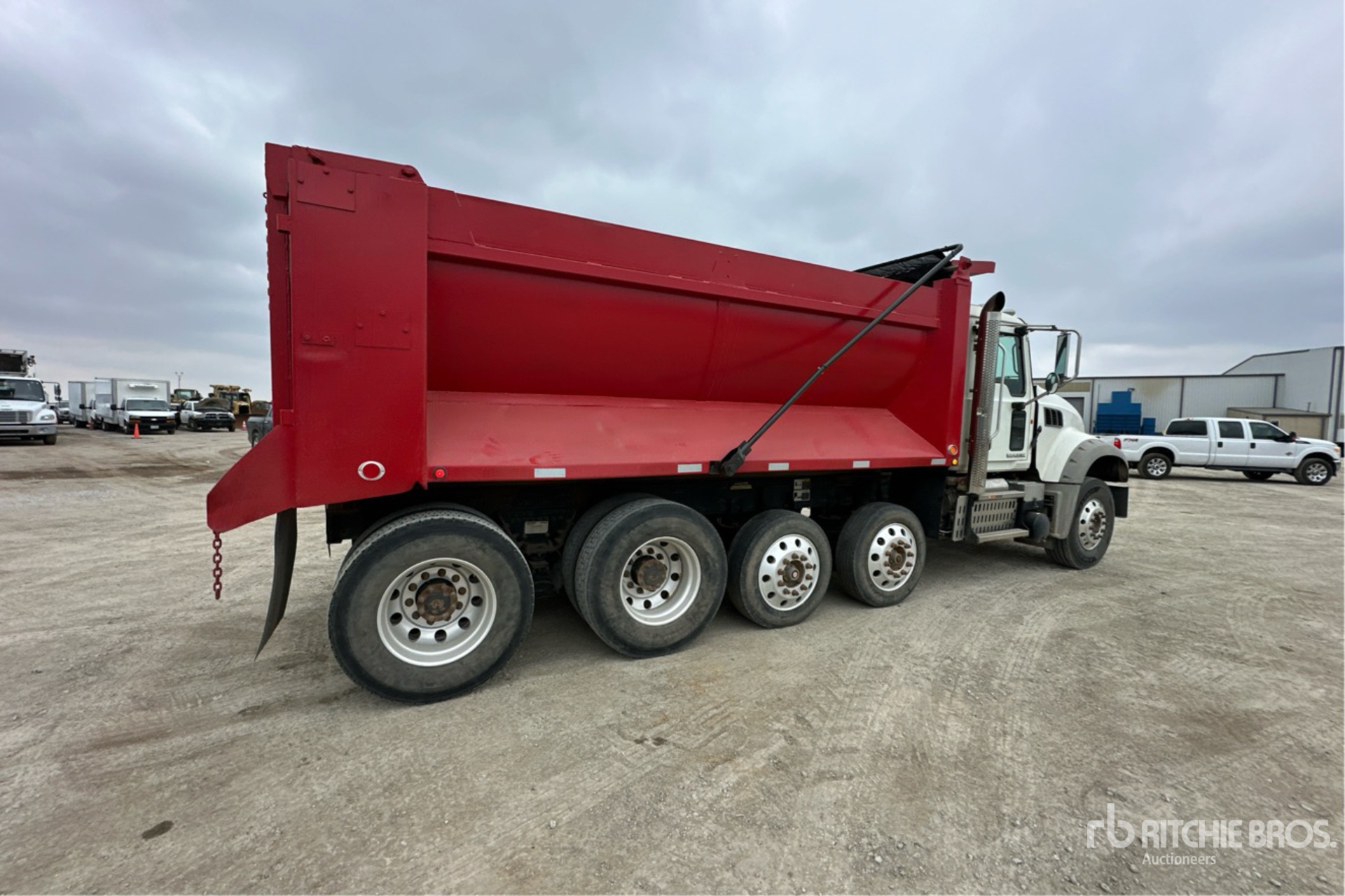 General Appearance with Imagen: esquina trasera derecha