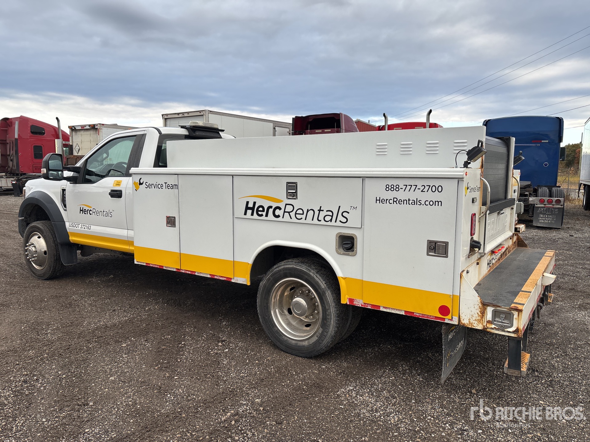 General Appearance with Picture, Left Rear Corner