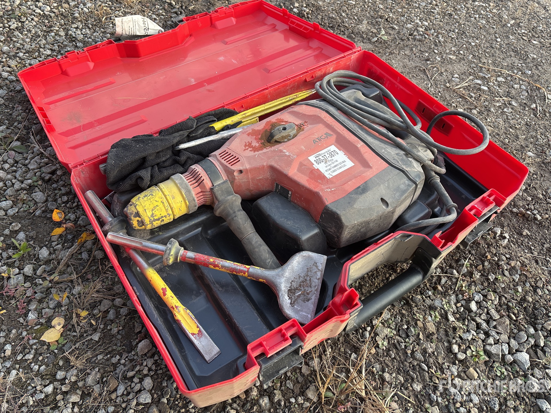 General Appearance with Picture, Left Front Corner