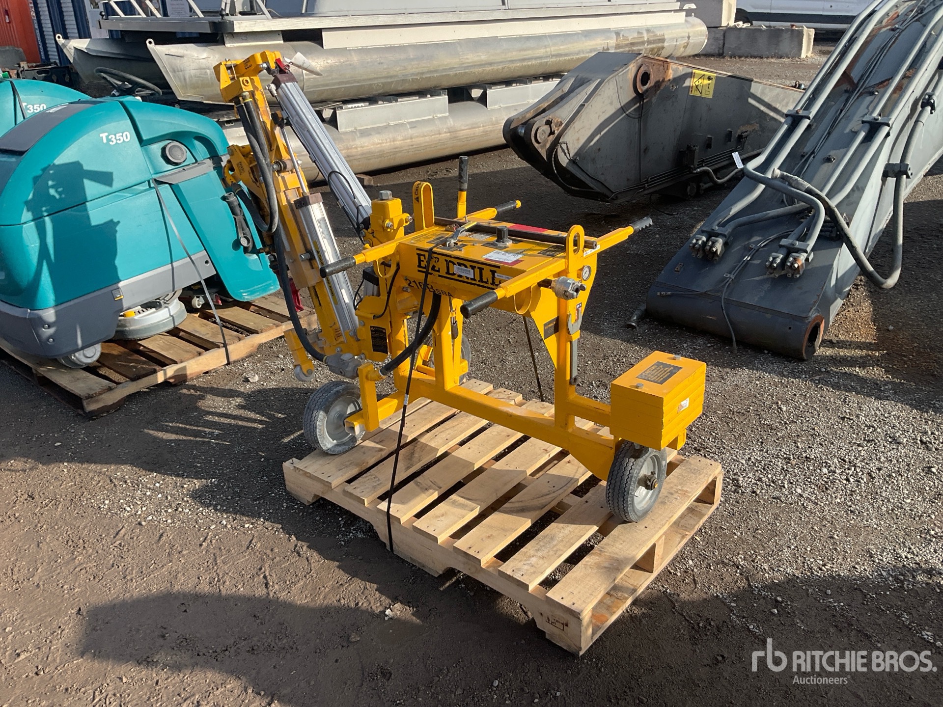 General Appearance with Featured Photo