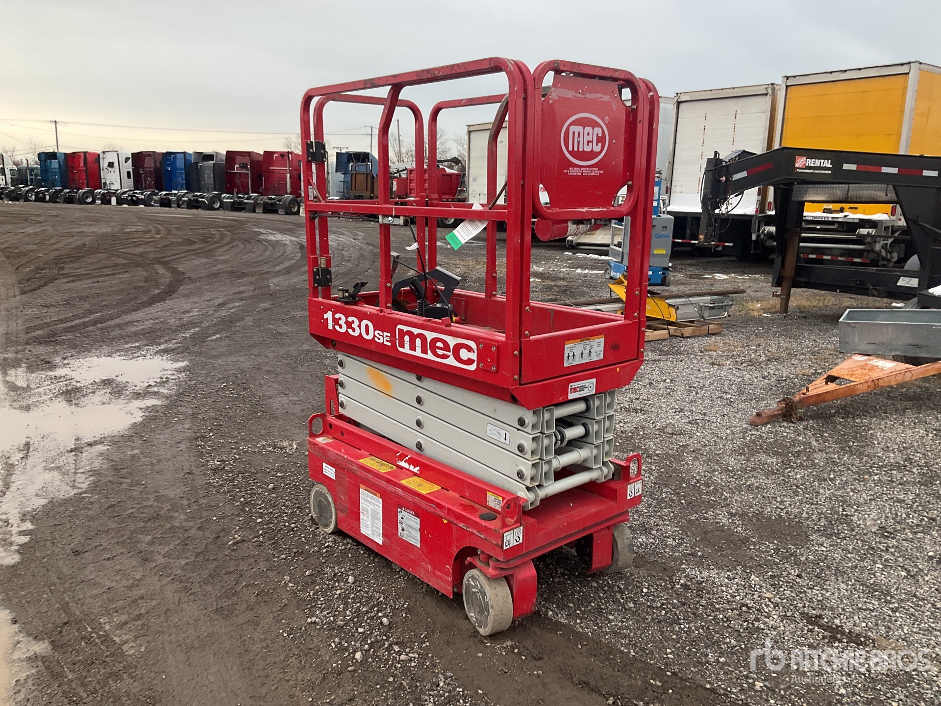 General Appearance with Image, coin avant droit