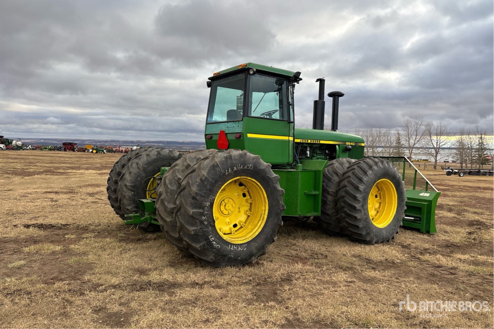 General Appearance with Imagen: esquina trasera derecha