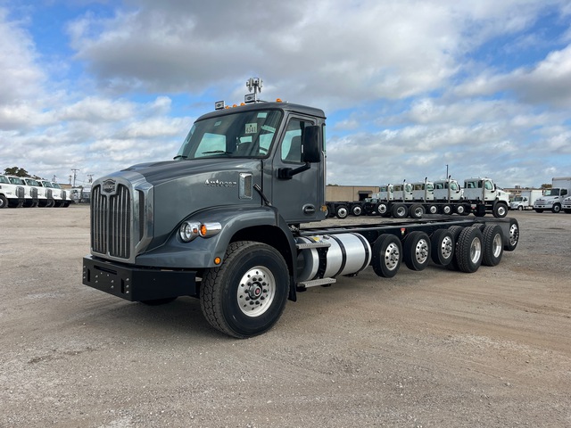 2023 Autocar DC64 14x4 Cab and Chassis (Unused)