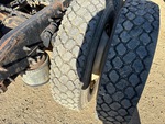 4 Underbody - Truck with 