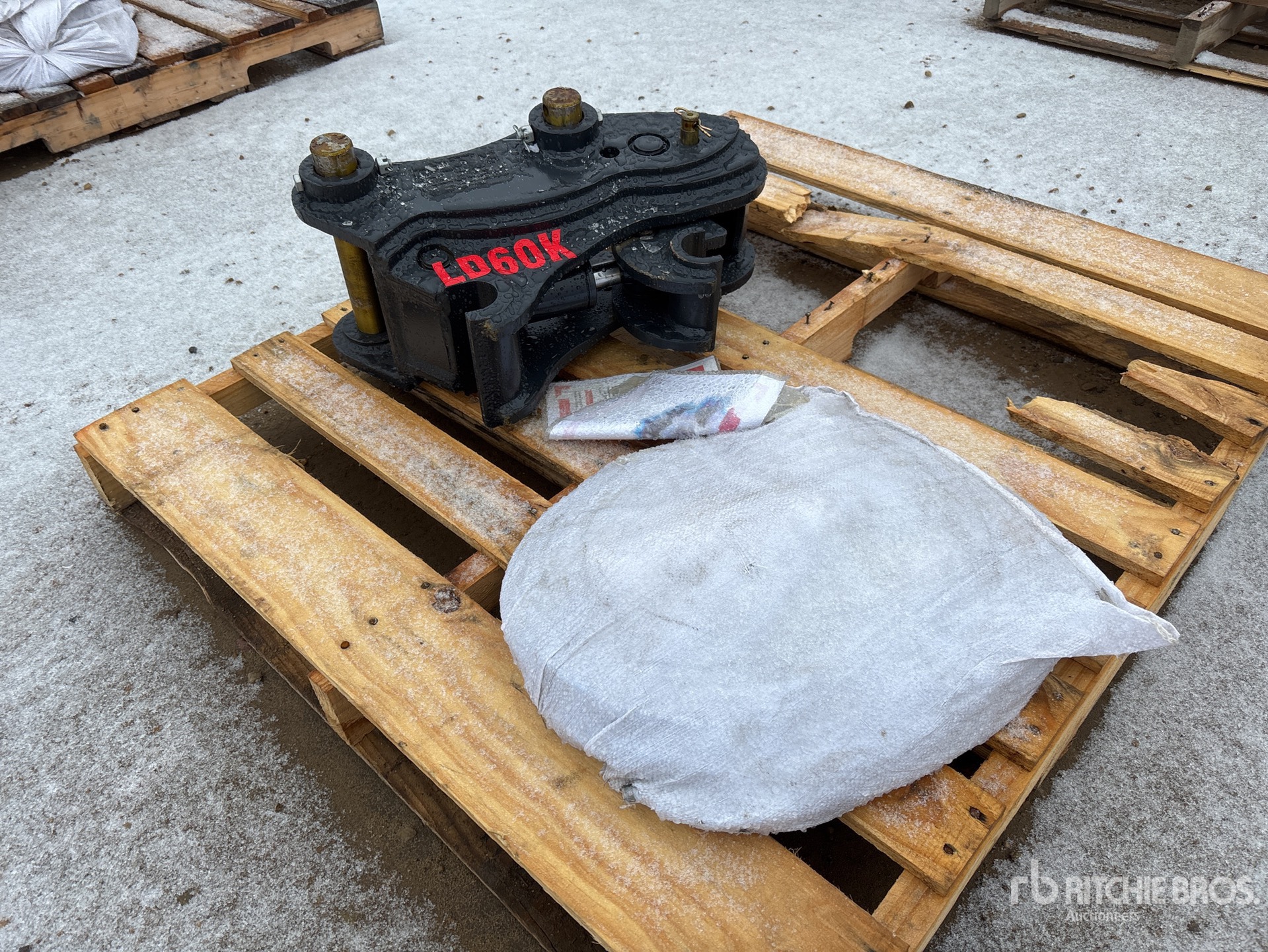 General Appearance with Bild, Ecke hinten rechts