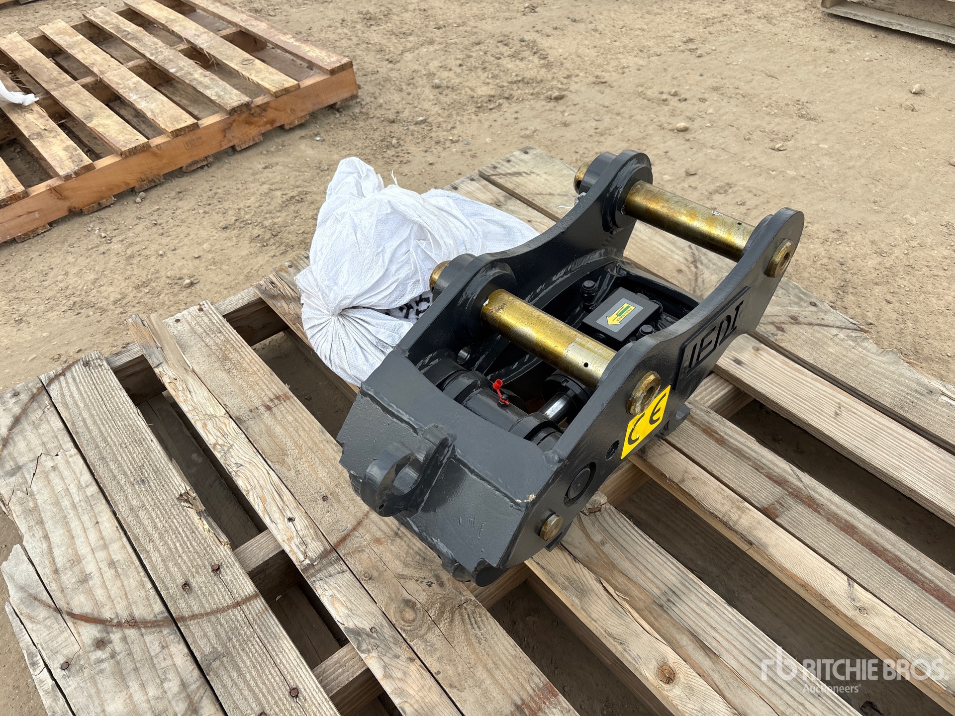 General Appearance with Bild, Ecke hinten rechts