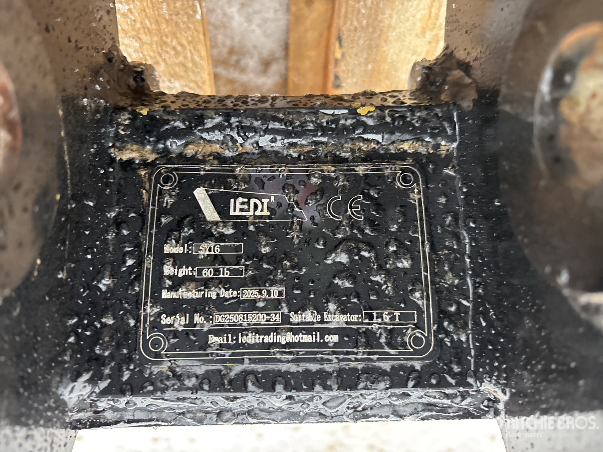 General Appearance with Seriennummer / FIN