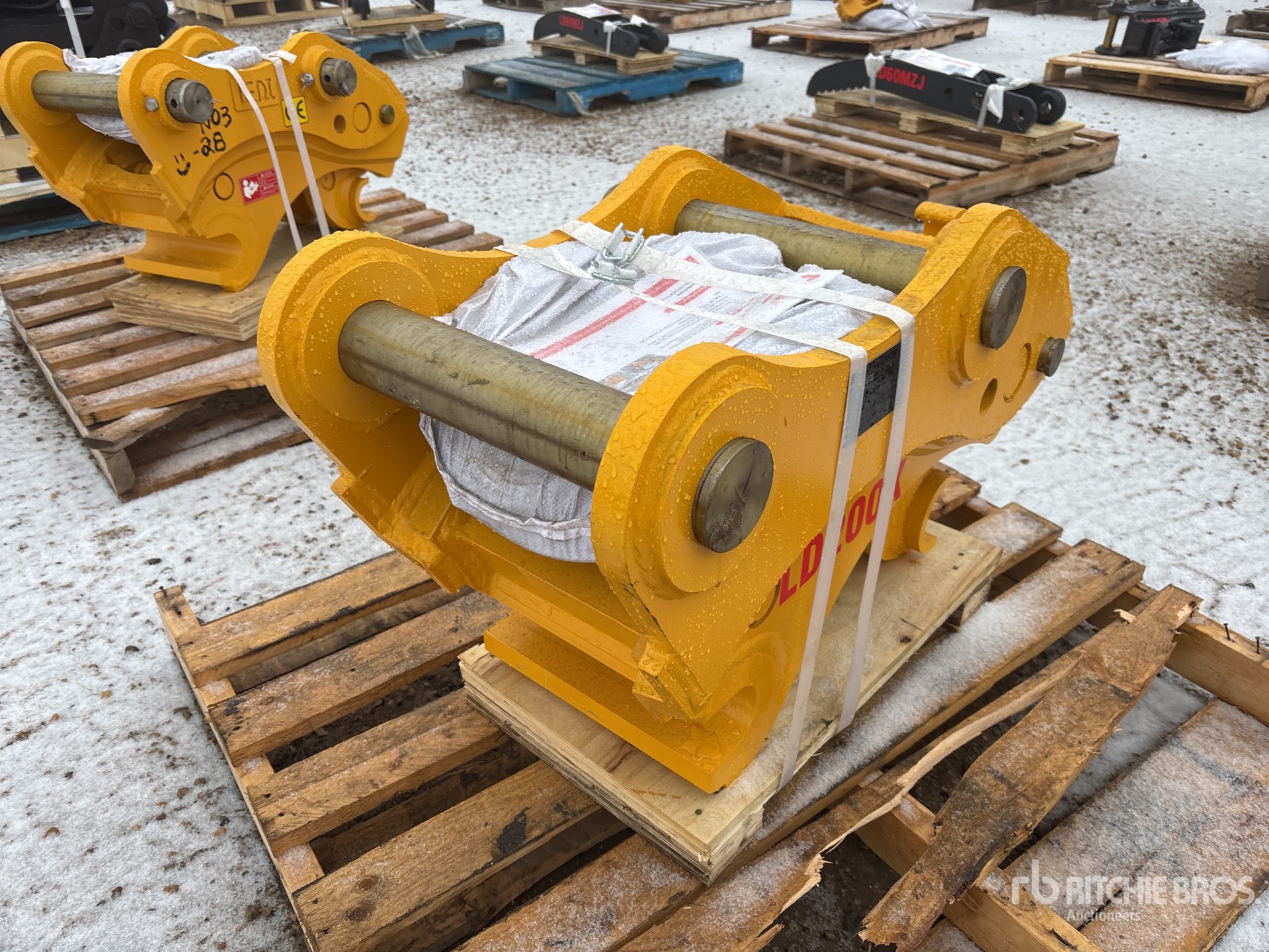 General Appearance with Bild, Ecke hinten rechts