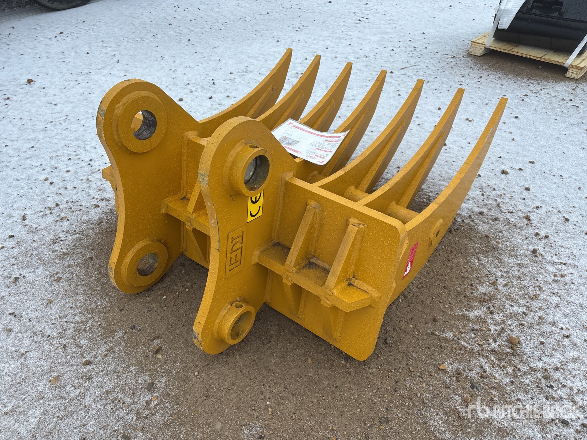 General Appearance with Image, coin arrière droit