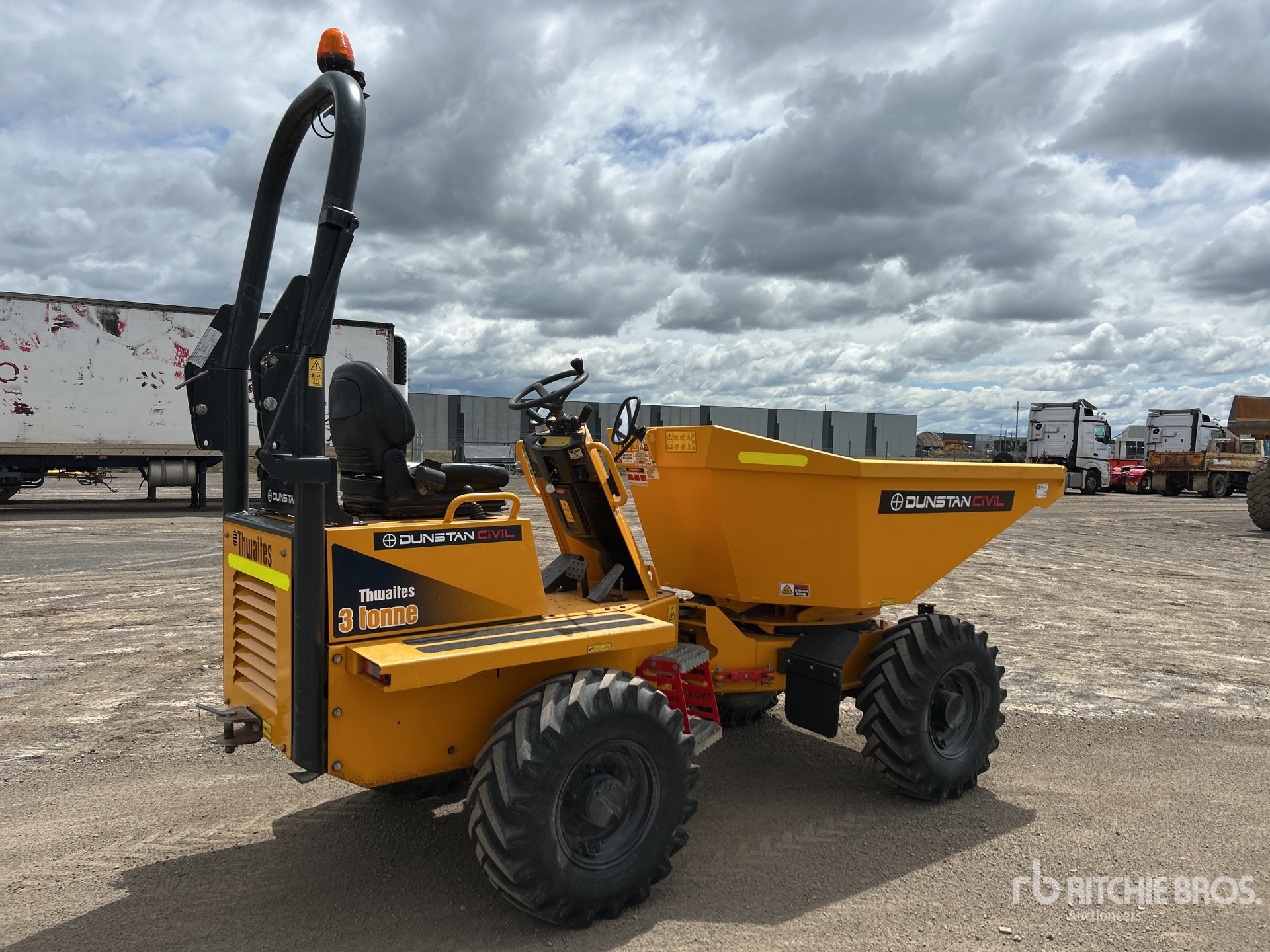 General Appearance with Picture, Right Rear Corner