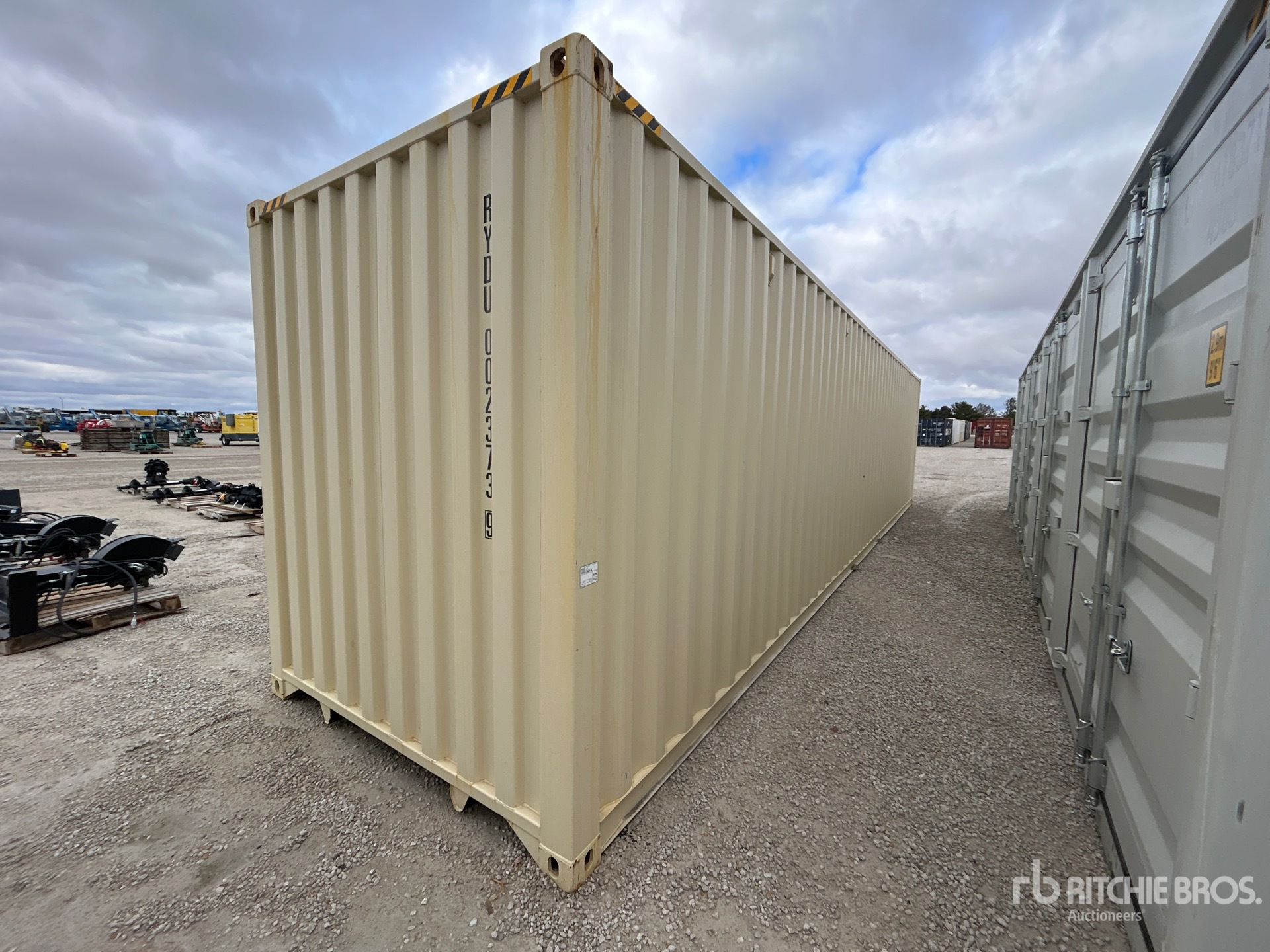 General Appearance with Picture, Right Rear Corner