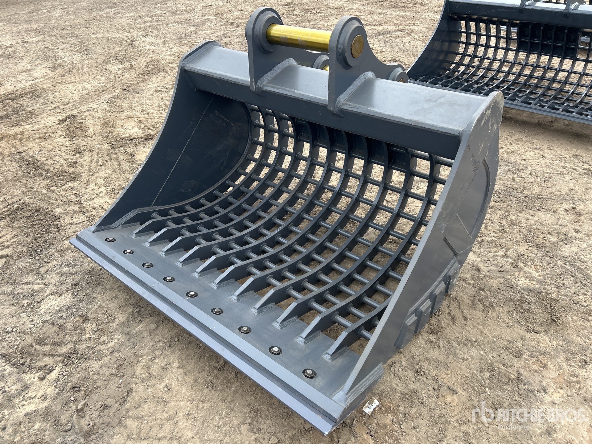 General Appearance with Image, coin avant gauche