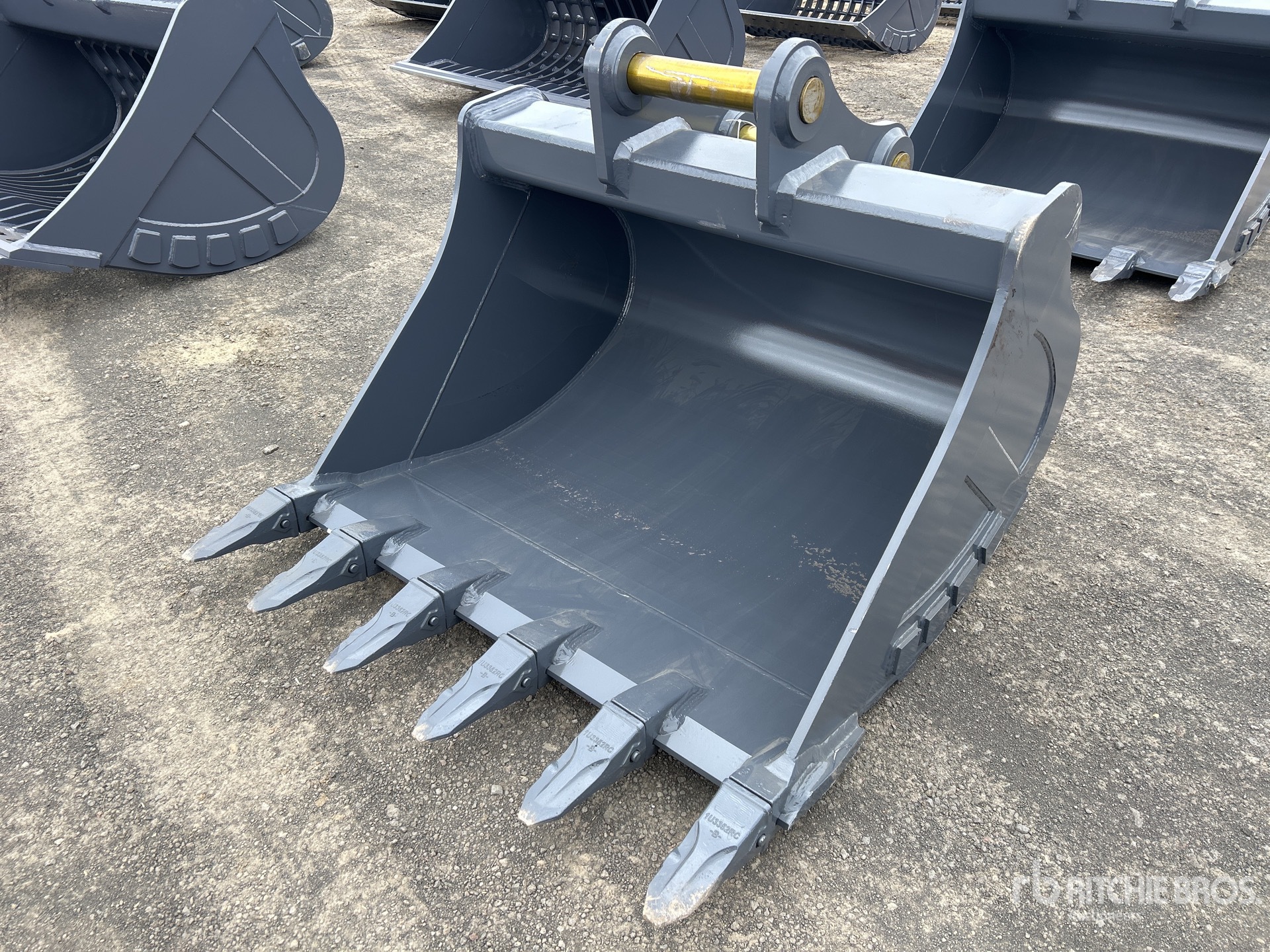 General Appearance with Image, coin avant gauche