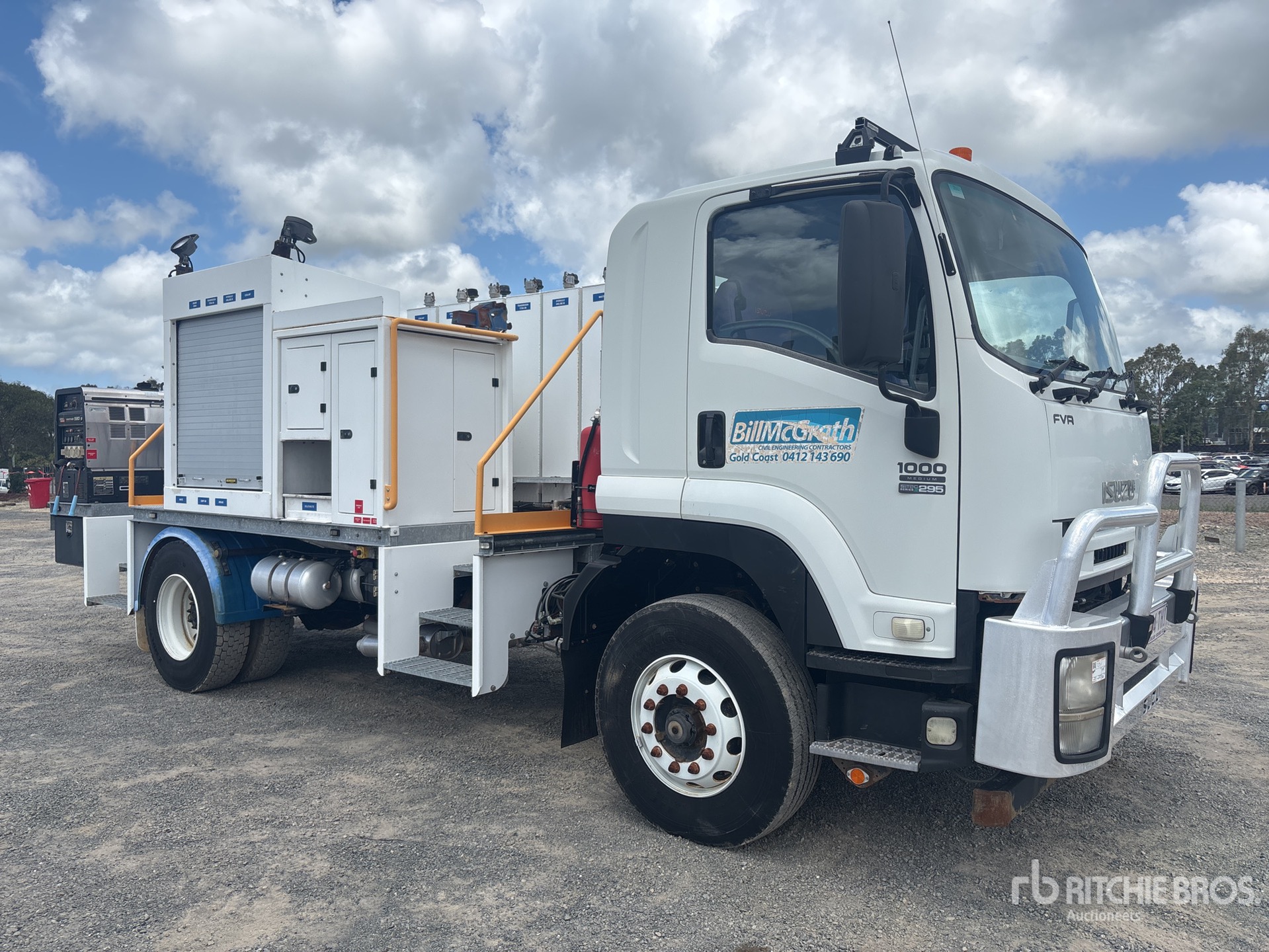 General Appearance with Picture, Left Front Corner