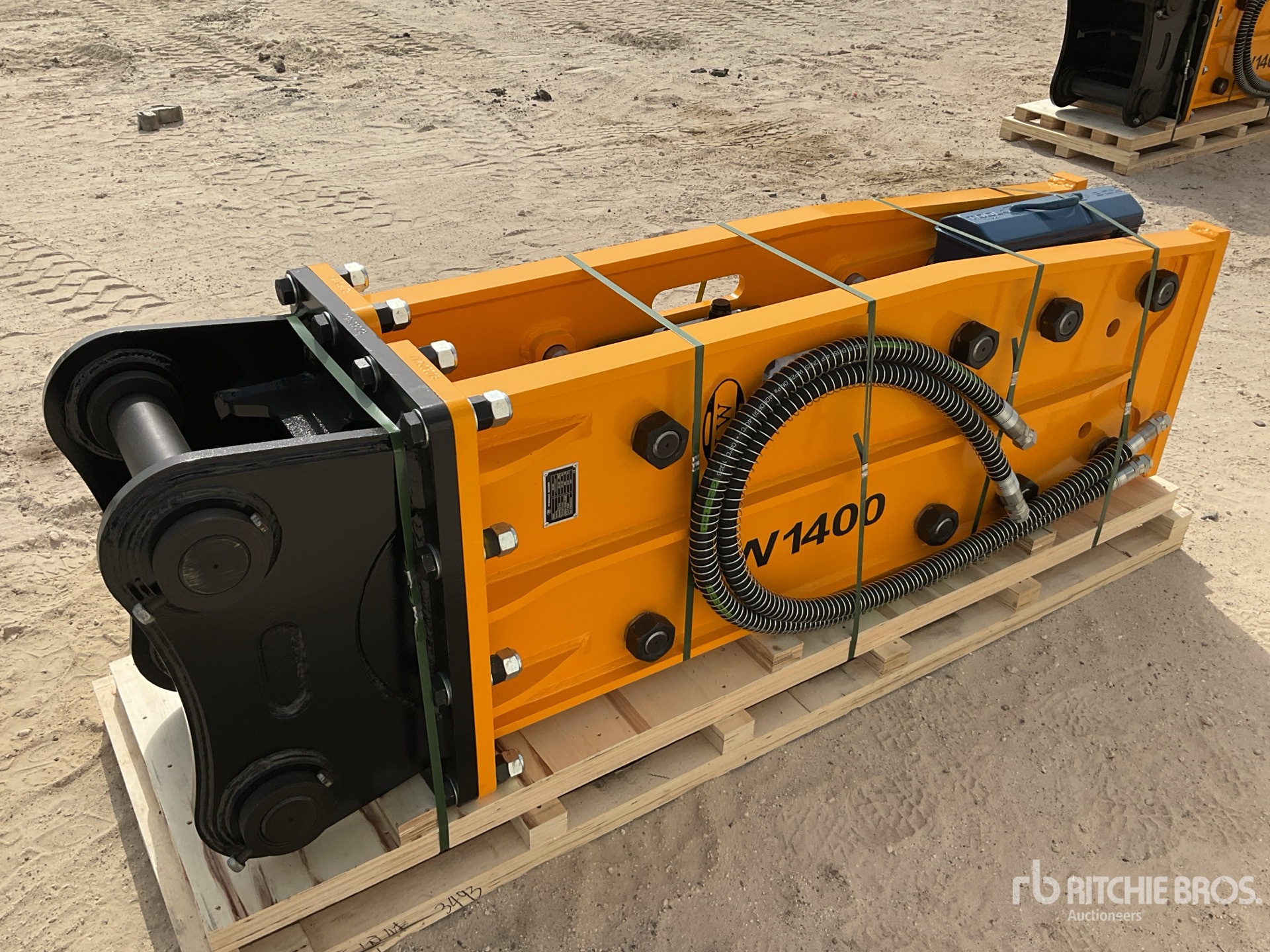 General Appearance with Picture, Right Rear Corner