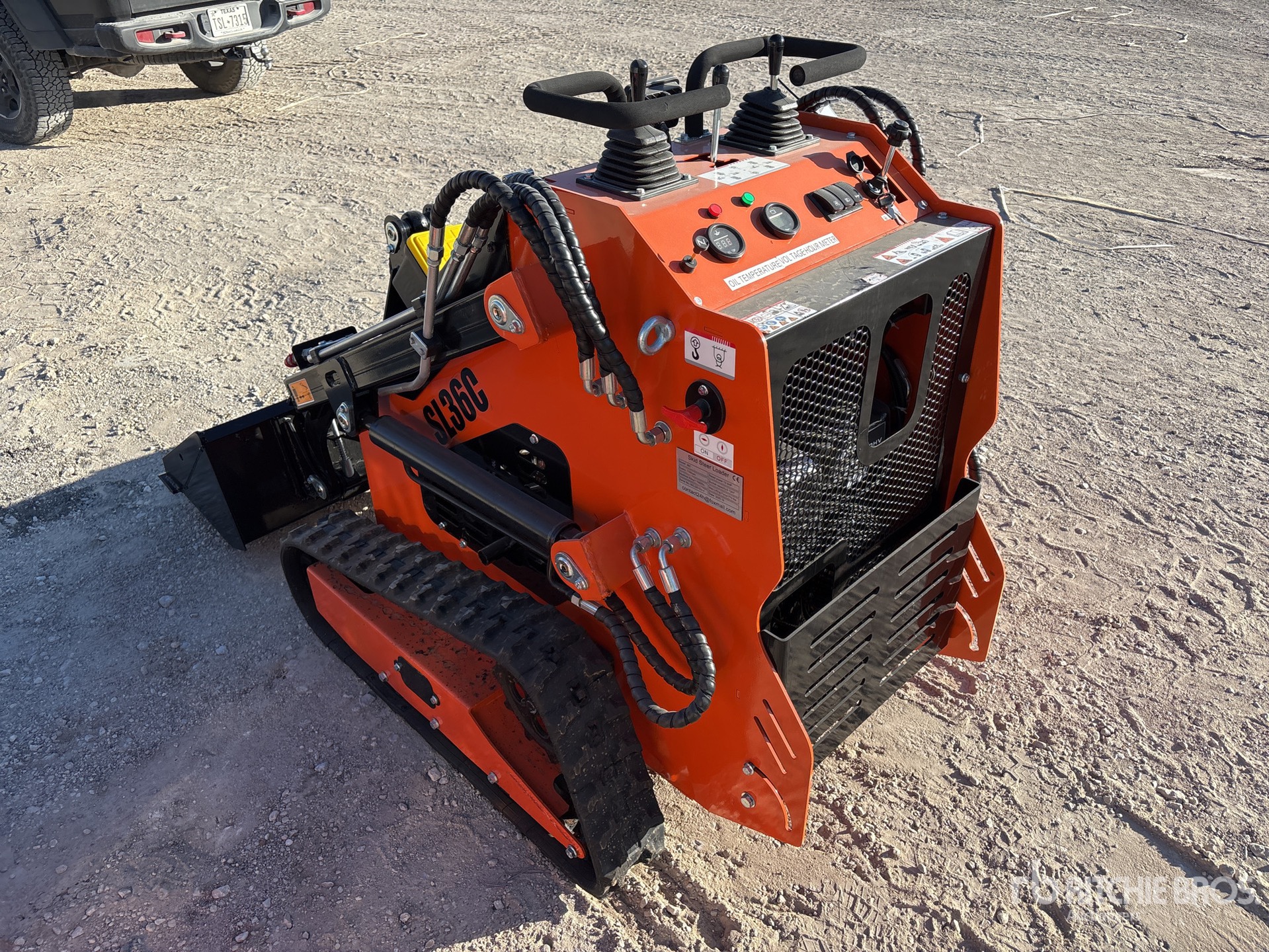 General Appearance with Picture, Left Rear Corner