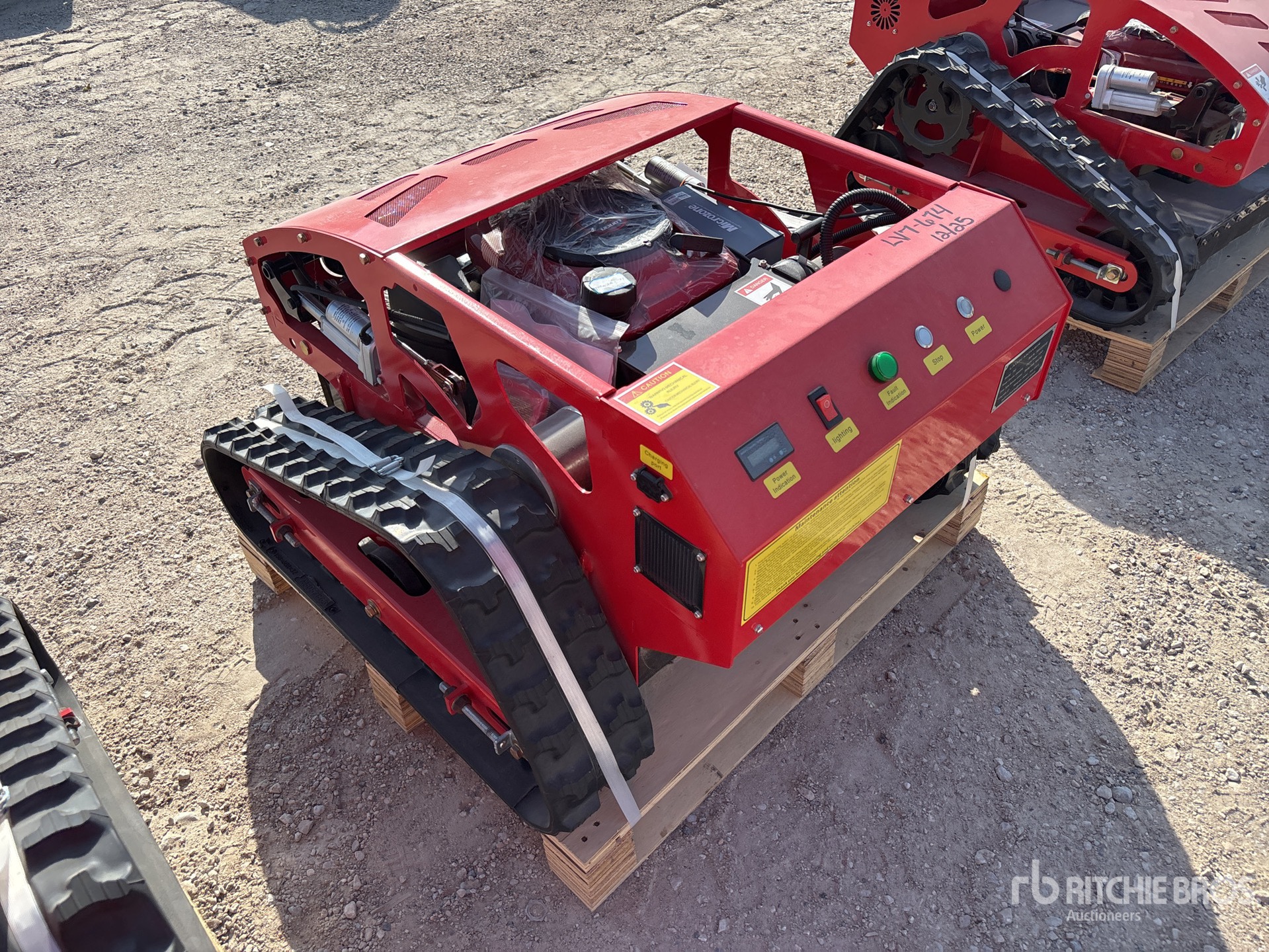 General Appearance with Picture, Left Rear Corner