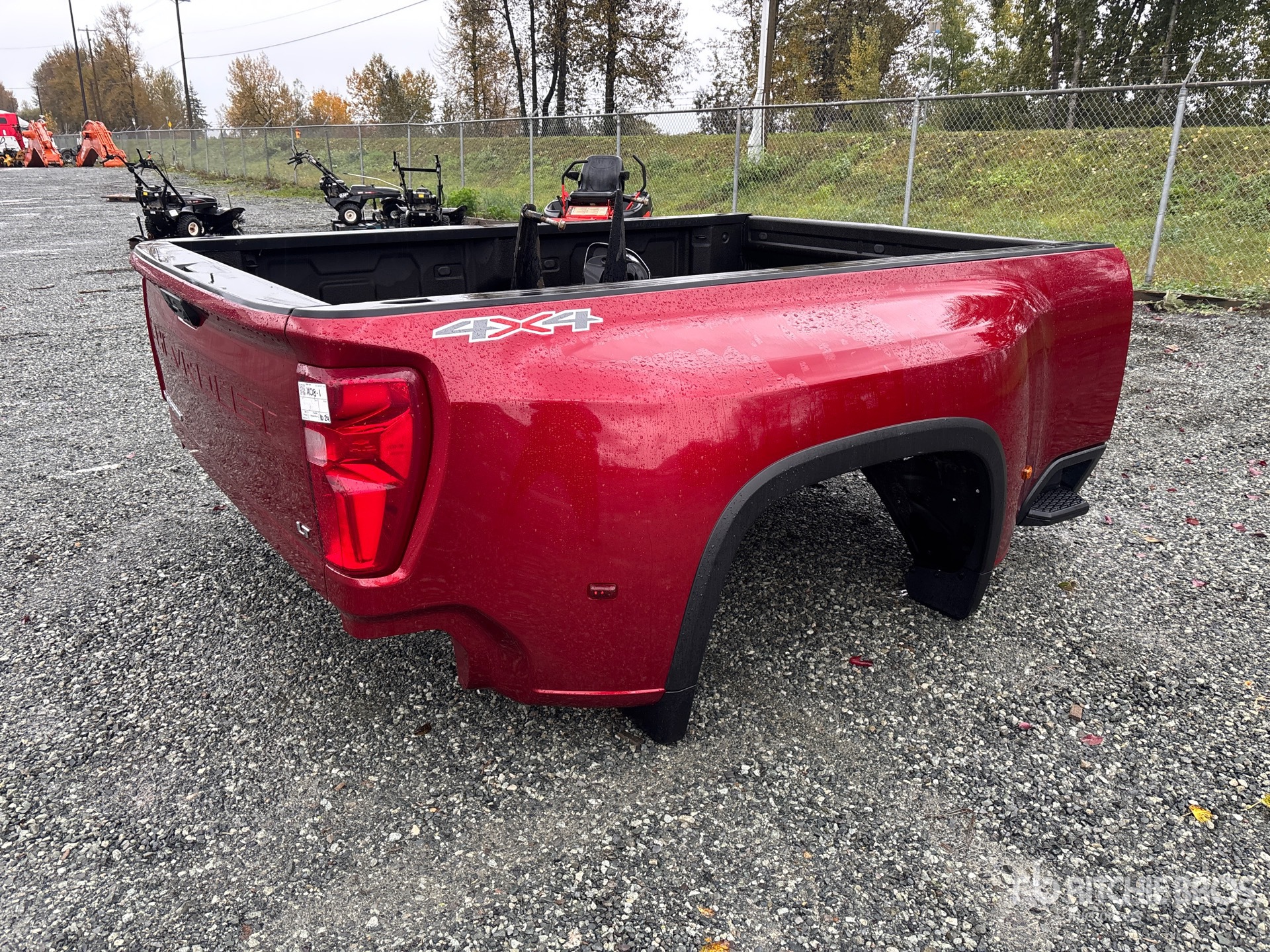 General Appearance with Picture, Right Rear Corner
